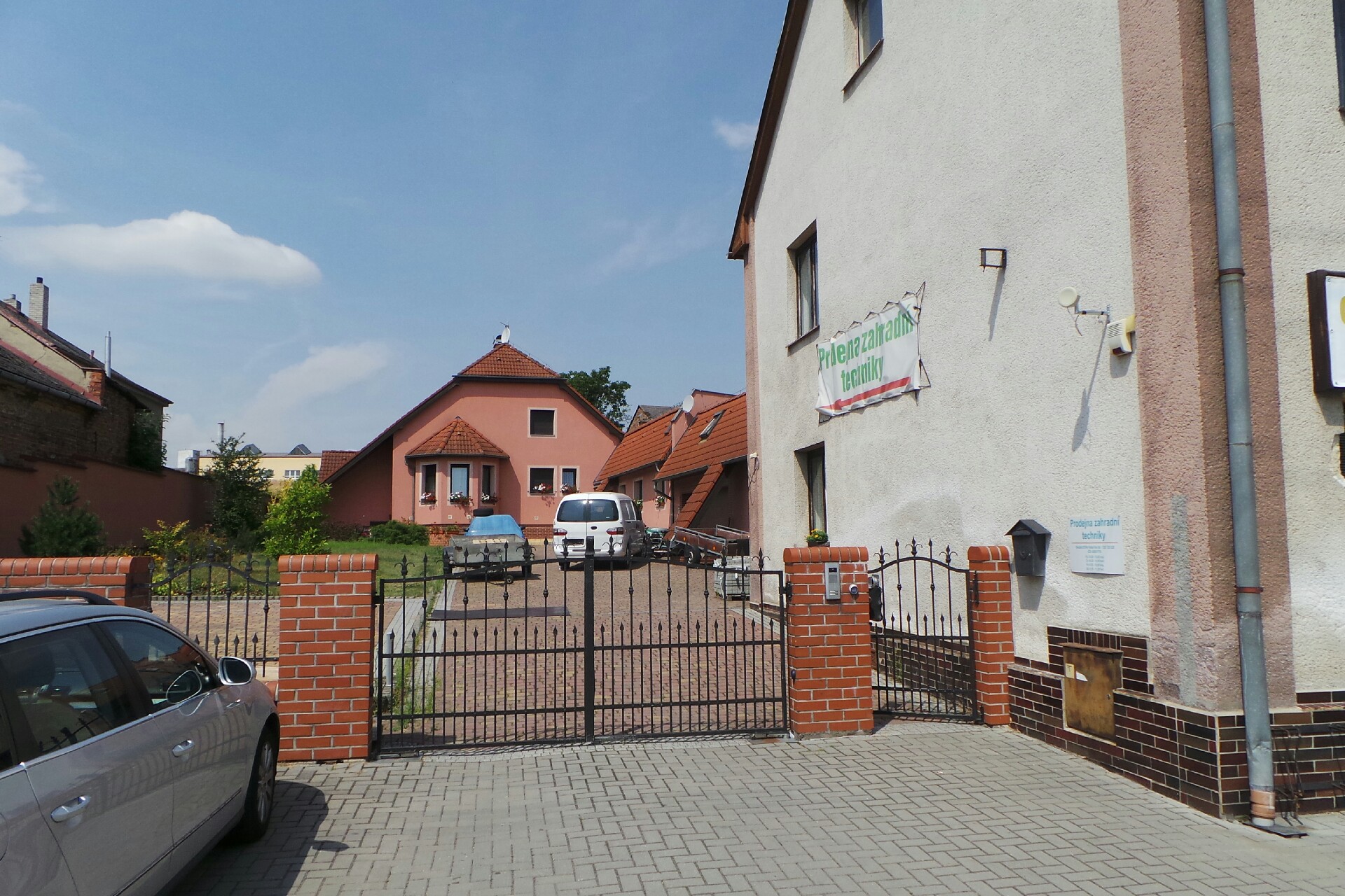 Radim Vavřínek - autoservis