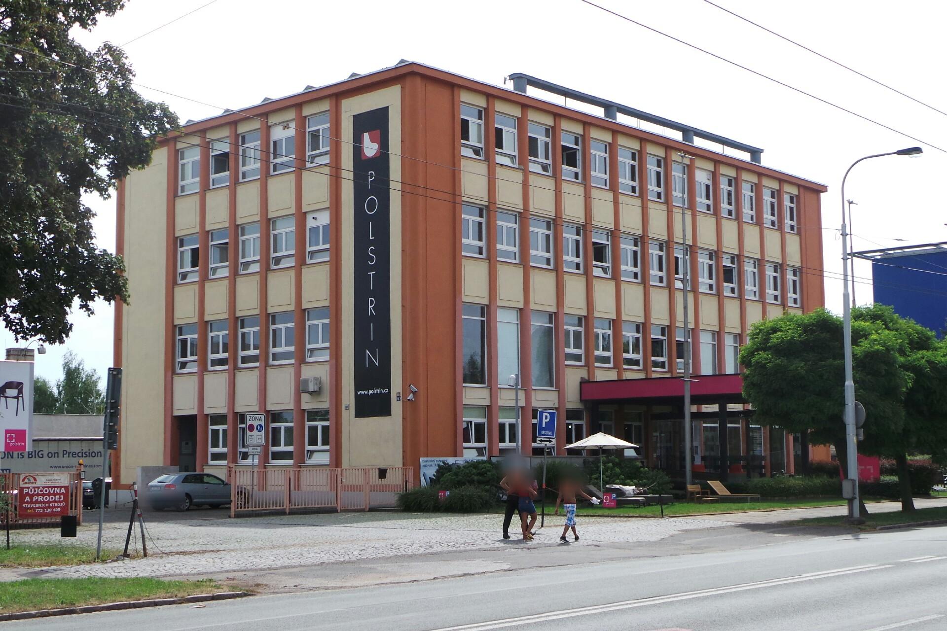 Dřevotvar interiéry Hradec Králové, výrobní družstvo, družstvo foto 1