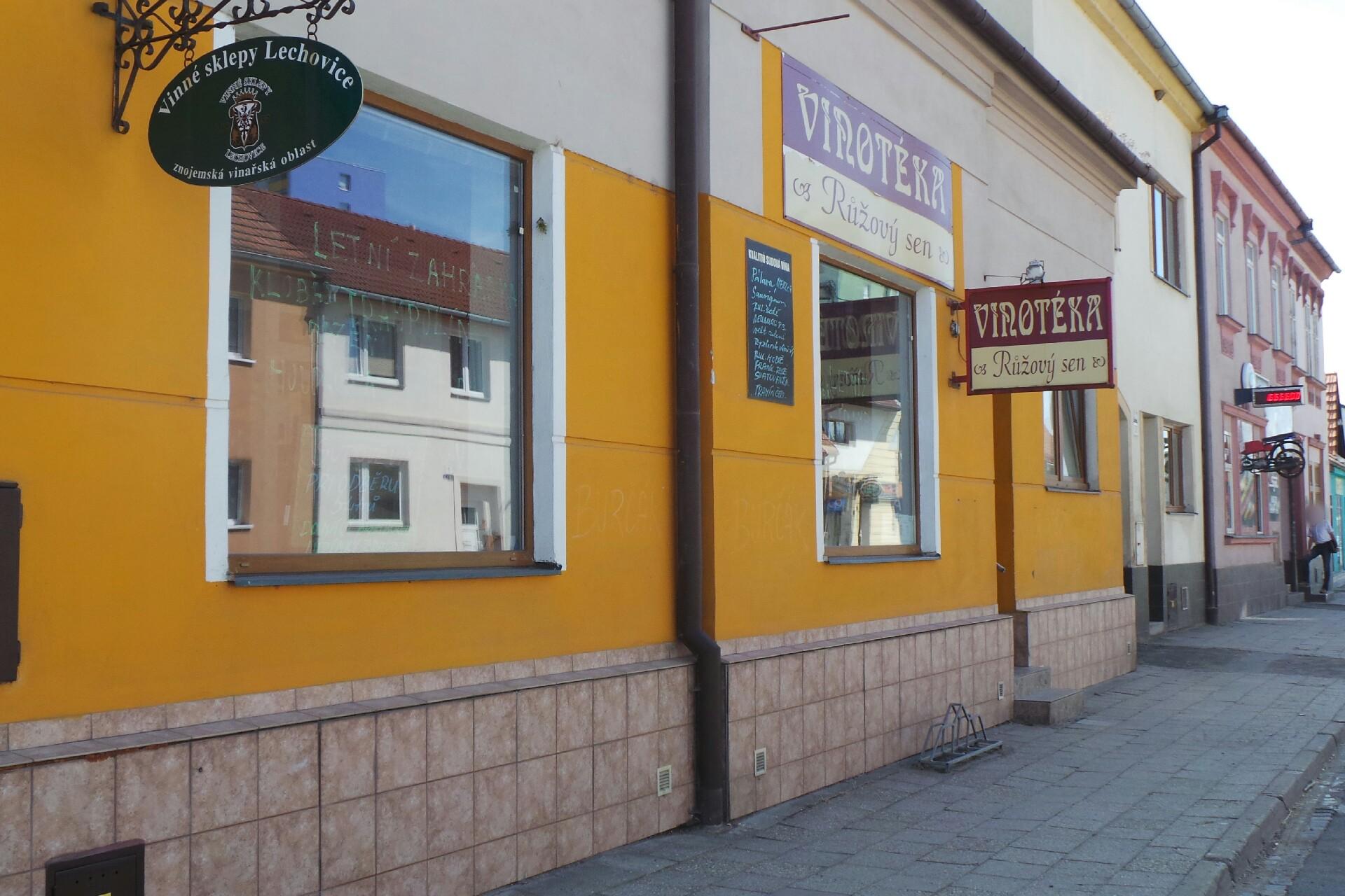 Vinotéka Růžový sen