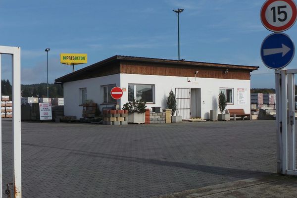 Presbeton Porici () Presbeton Porici