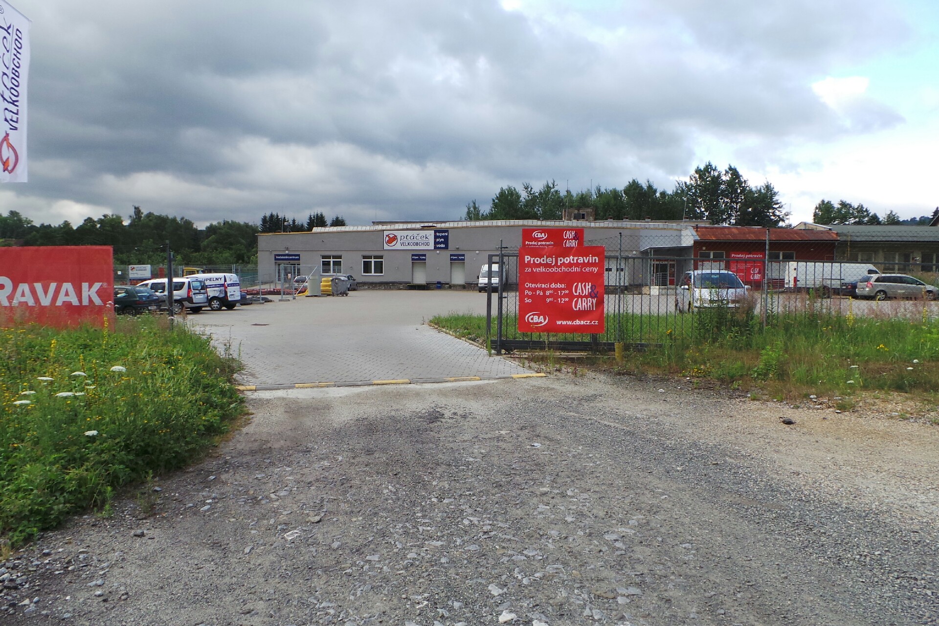 PTÁČEK: topení-voda-plyn