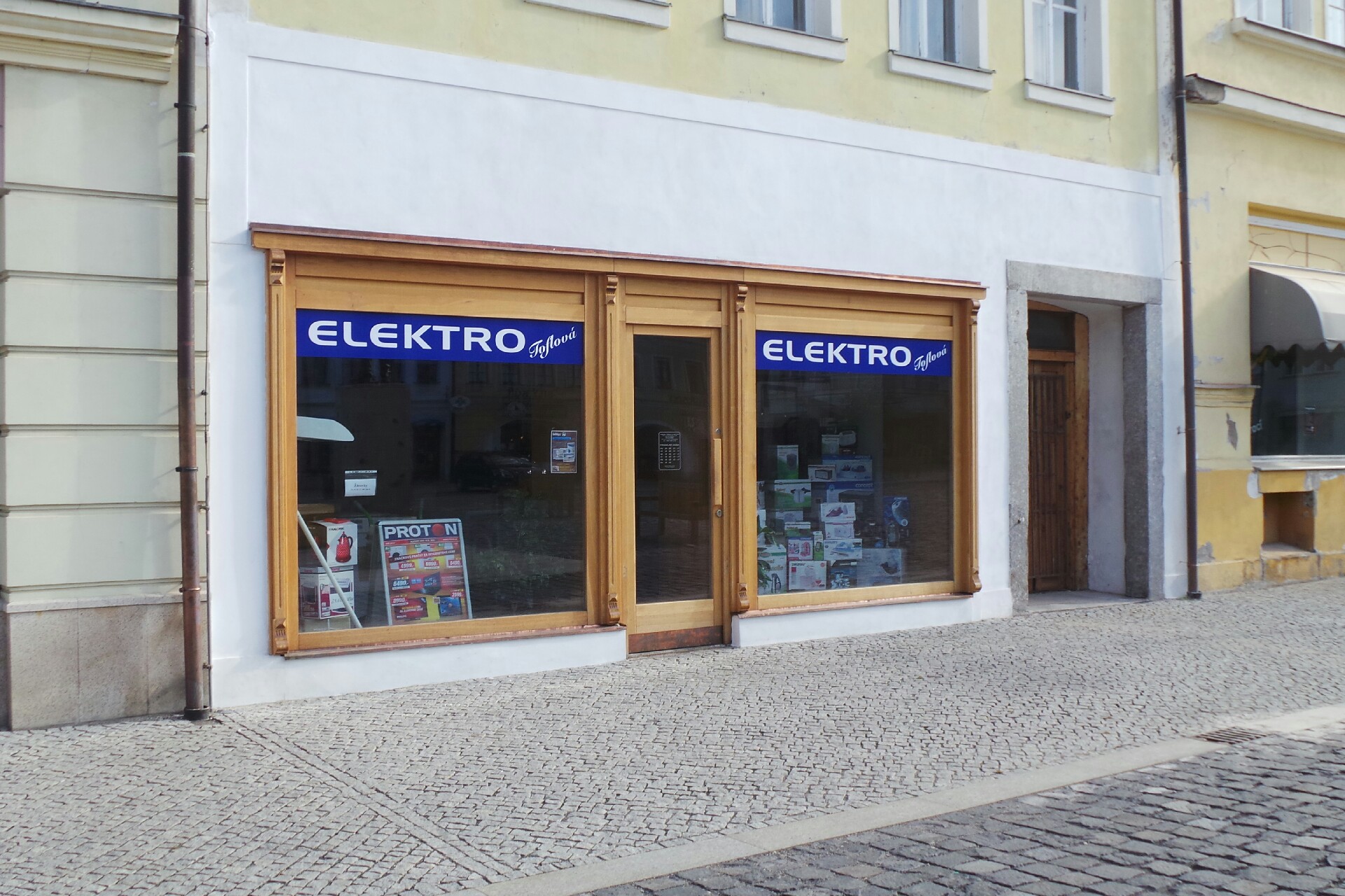 Ludmila Toflová Elektro foto 2