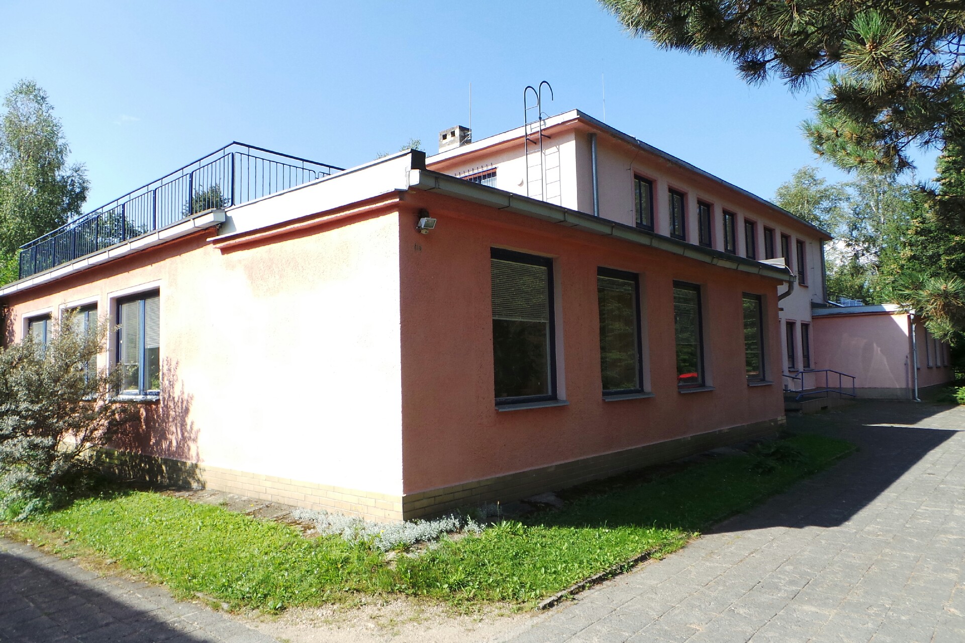 Centrum intervenčních a psychosociálních služeb Libereckého kraje - Poradna pro rodinu, manželství a mezilidské vztahy