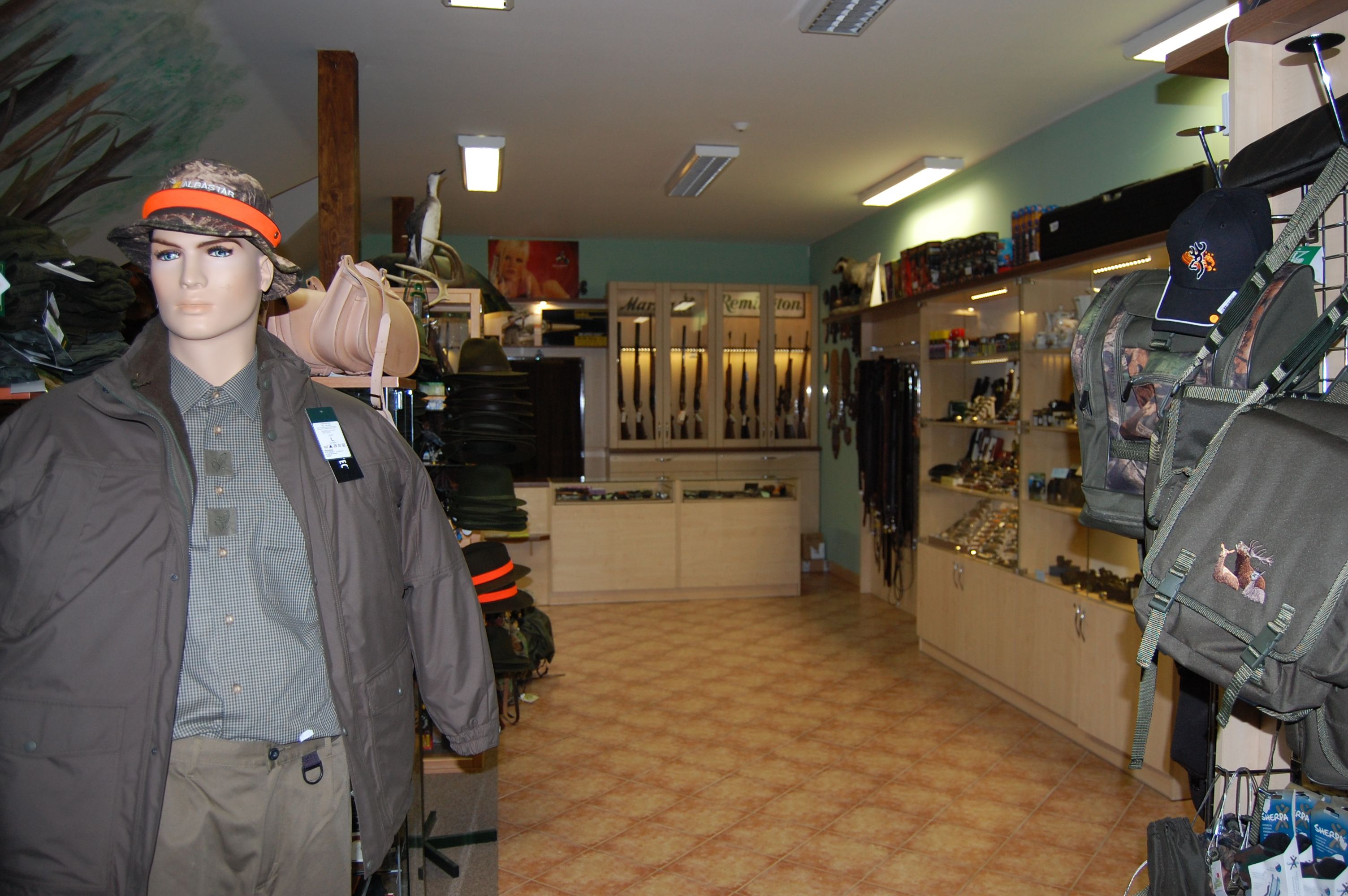 CENTRUM MYSLIVOSTI - PRODEJ ZBRANÍ A STŘELIVA foto 3