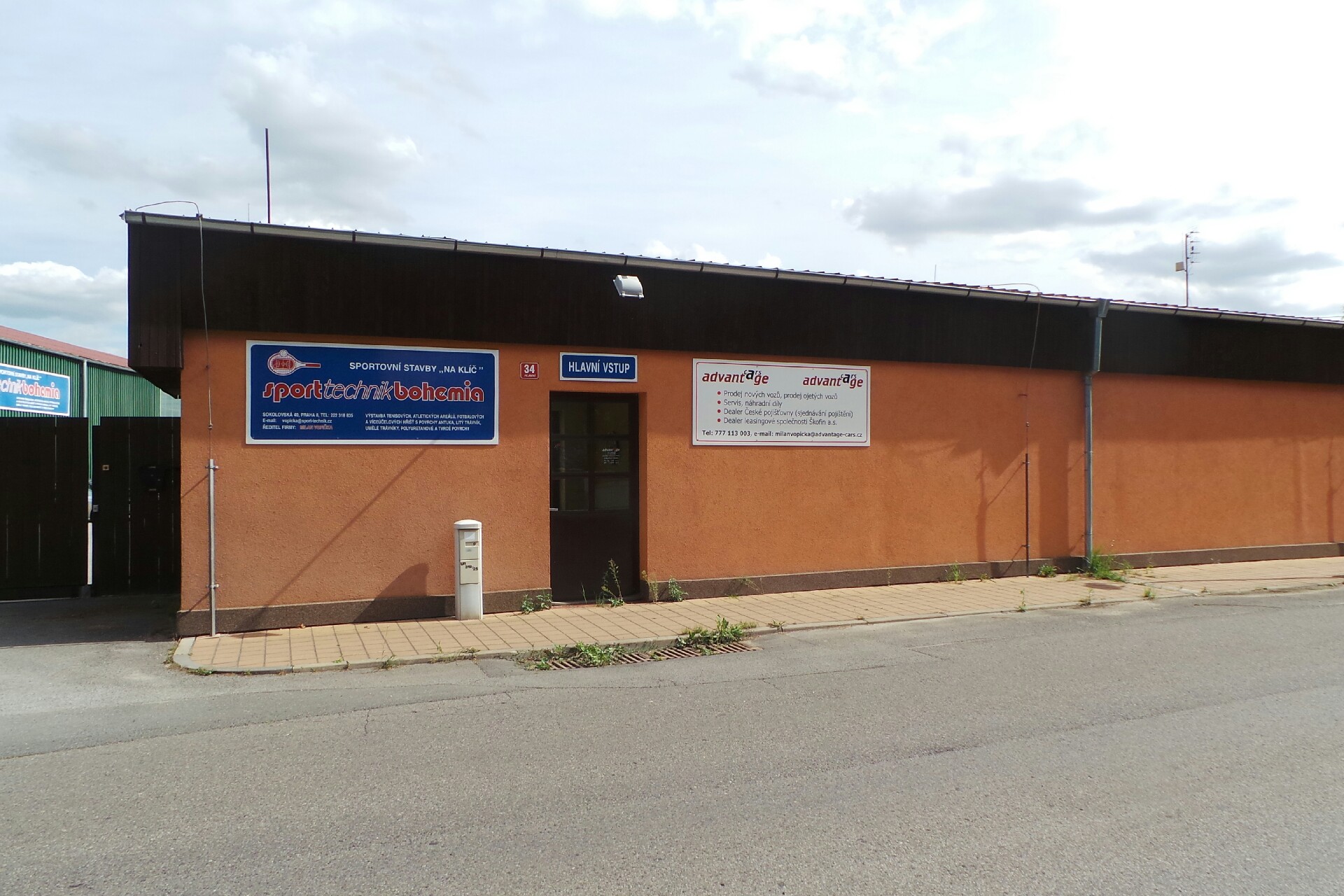 ADVANTAGE CARS, s.r.o.