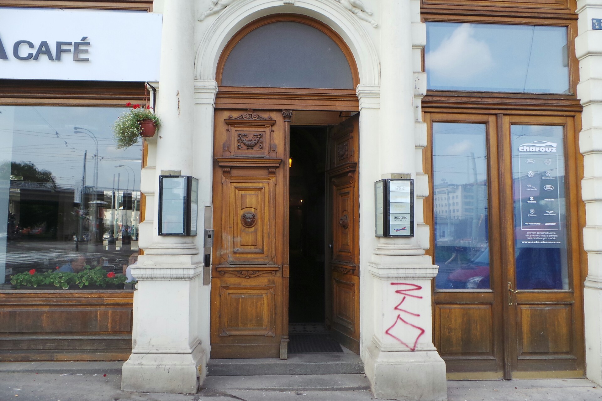 Mgr. Marian Sikora, advokát