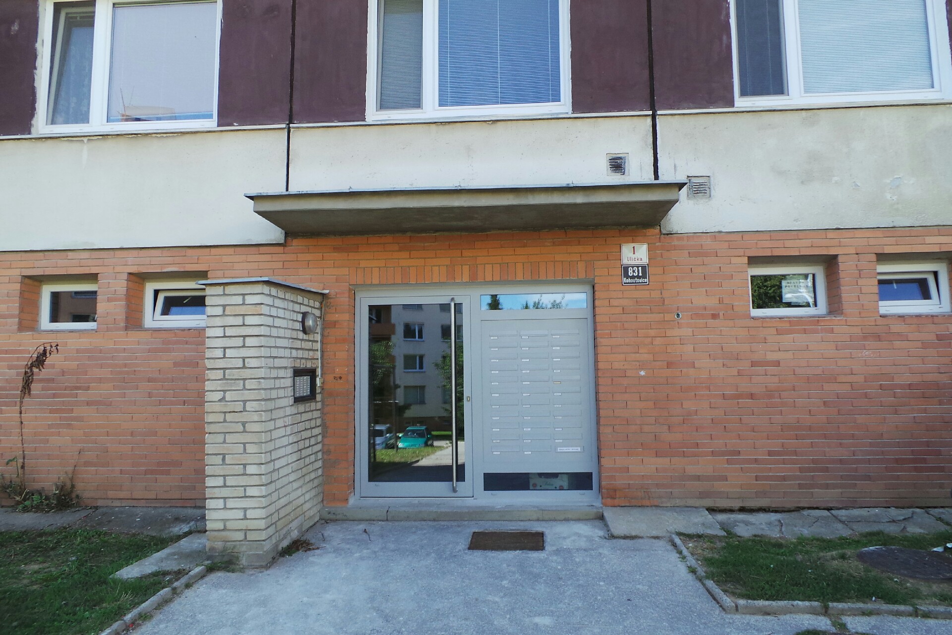 Pavel Kulísek - SPOJOVACÍ MATERIÁLY