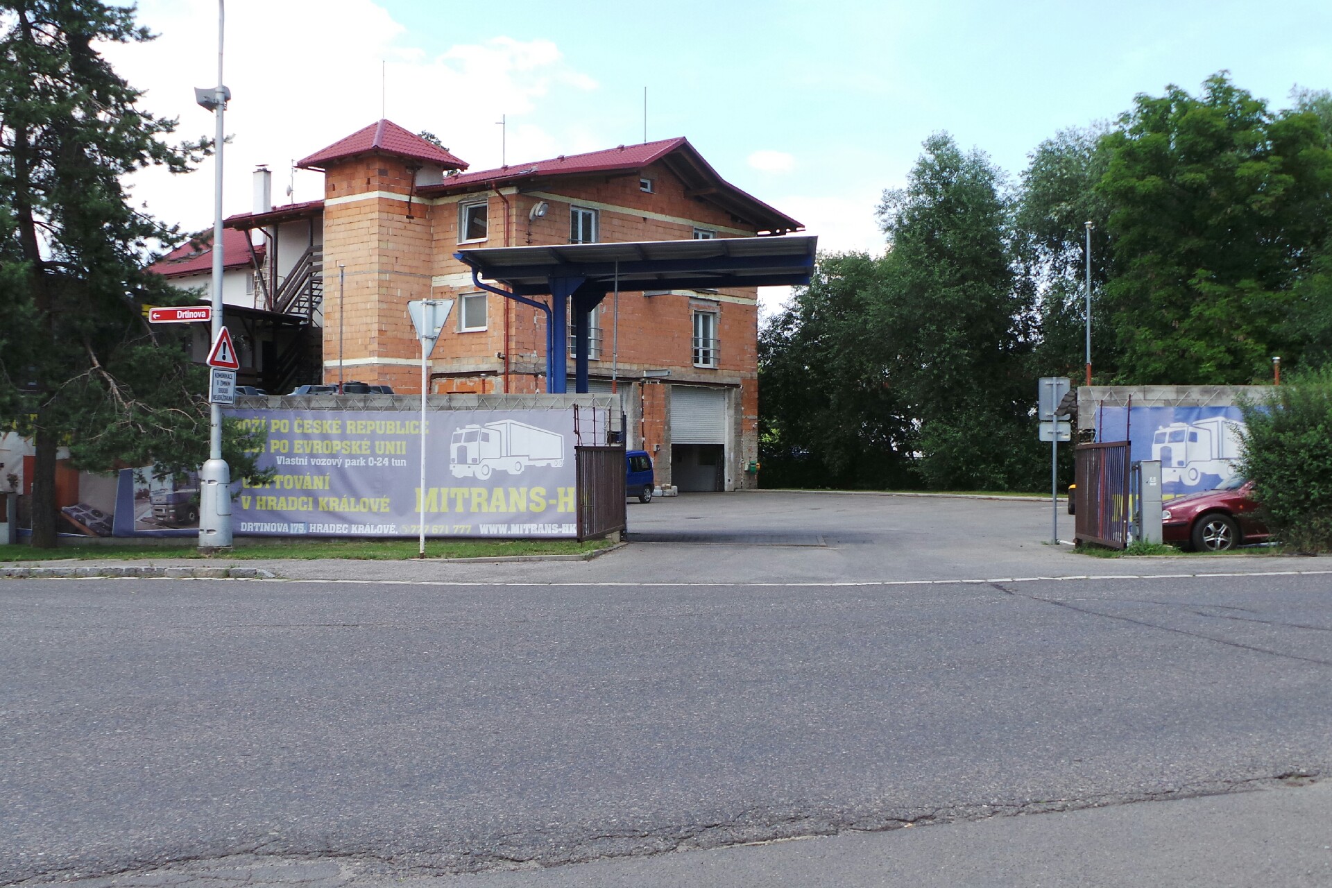 MITRANS - HK, s.r.o.