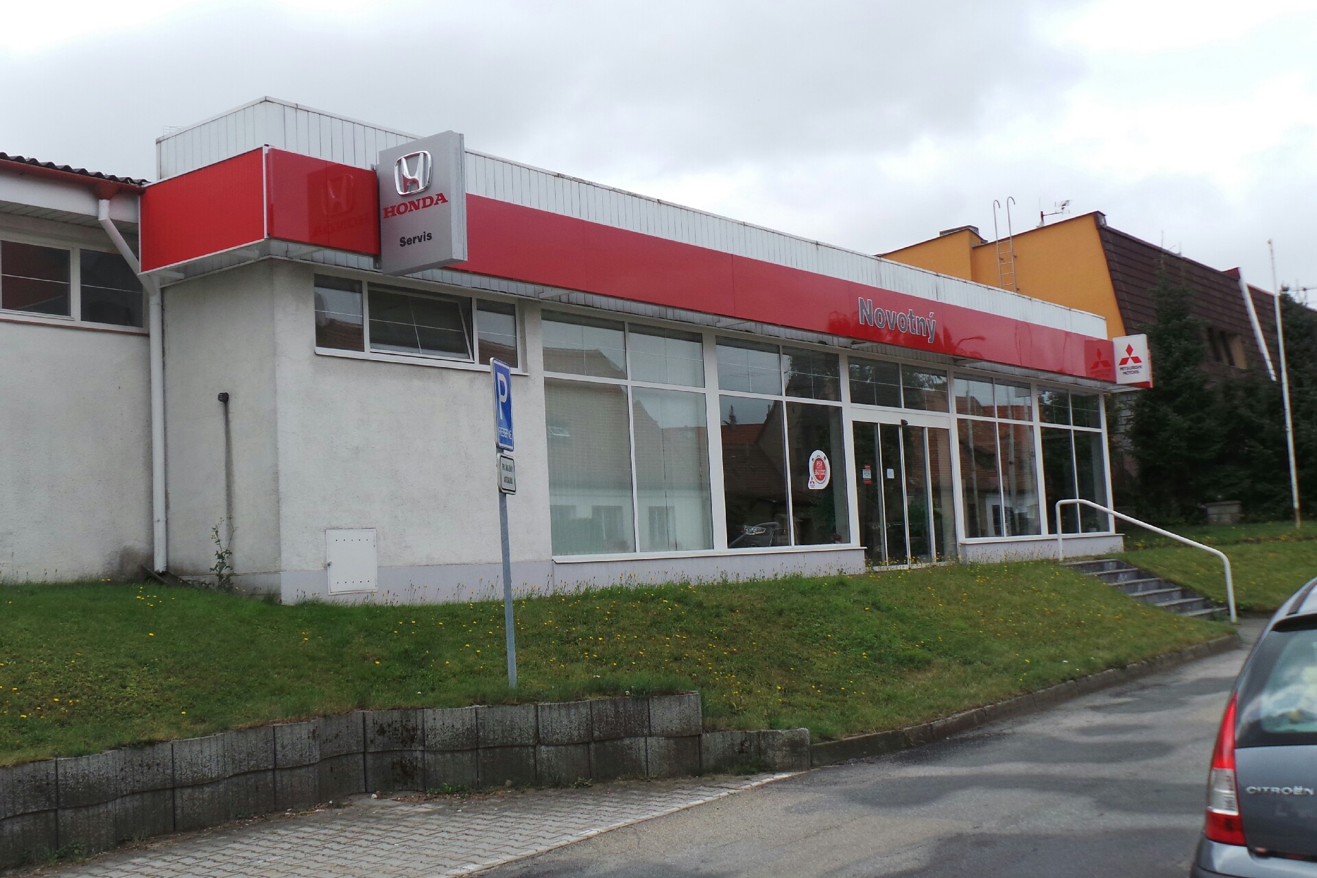 Josef Novotný s.r.o. - prodej a servis Honda