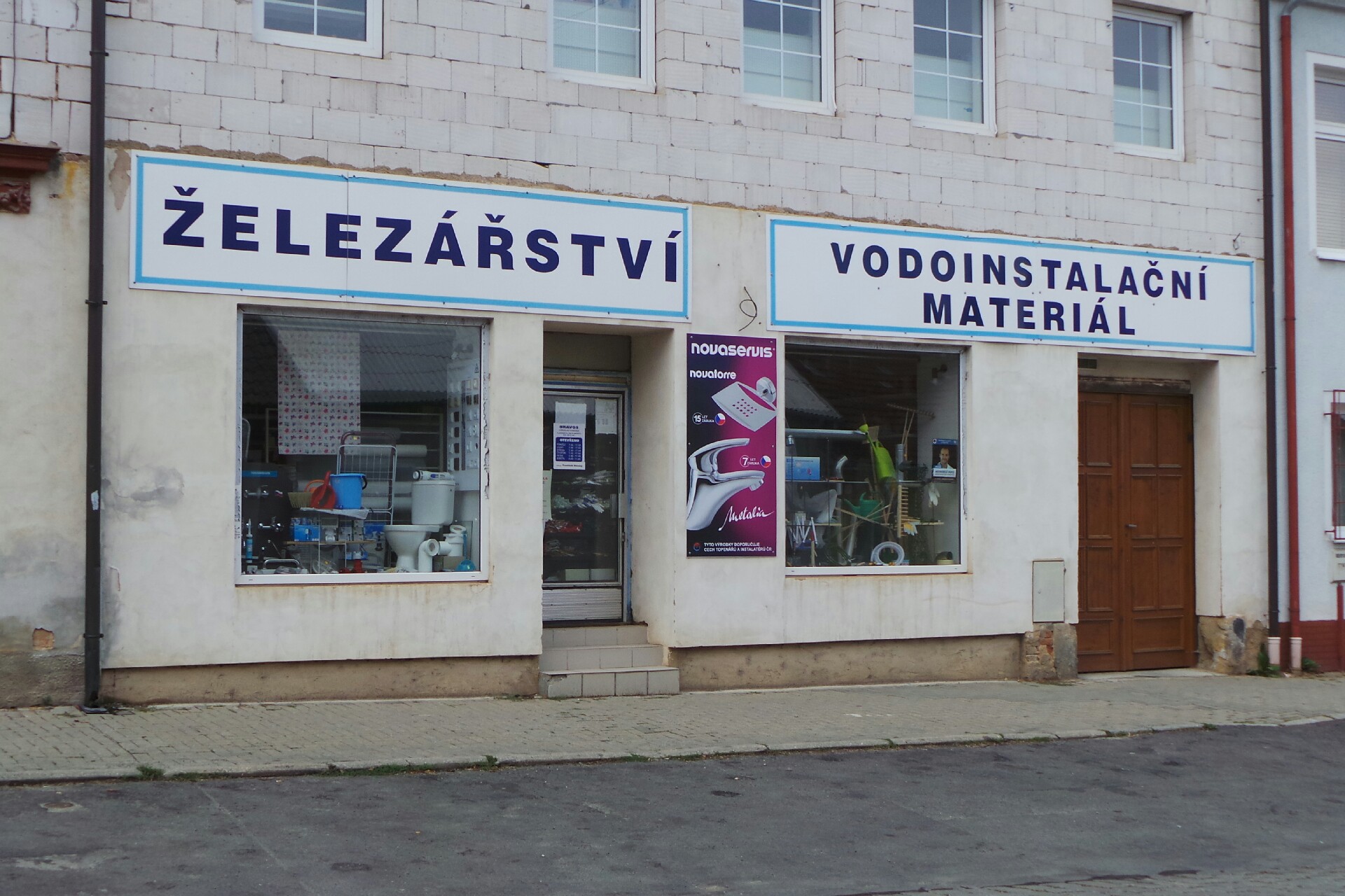 Železářství, vodoinstalační materiál - Jaroslav Vonásek