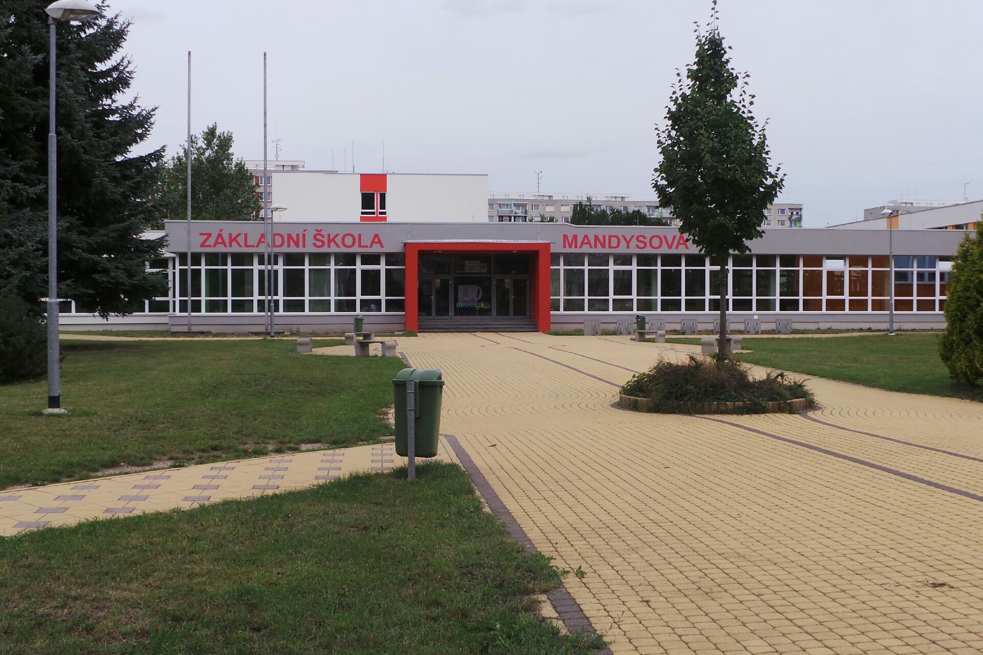 ZŠ a MŠ Pohádka, Hradec Králové