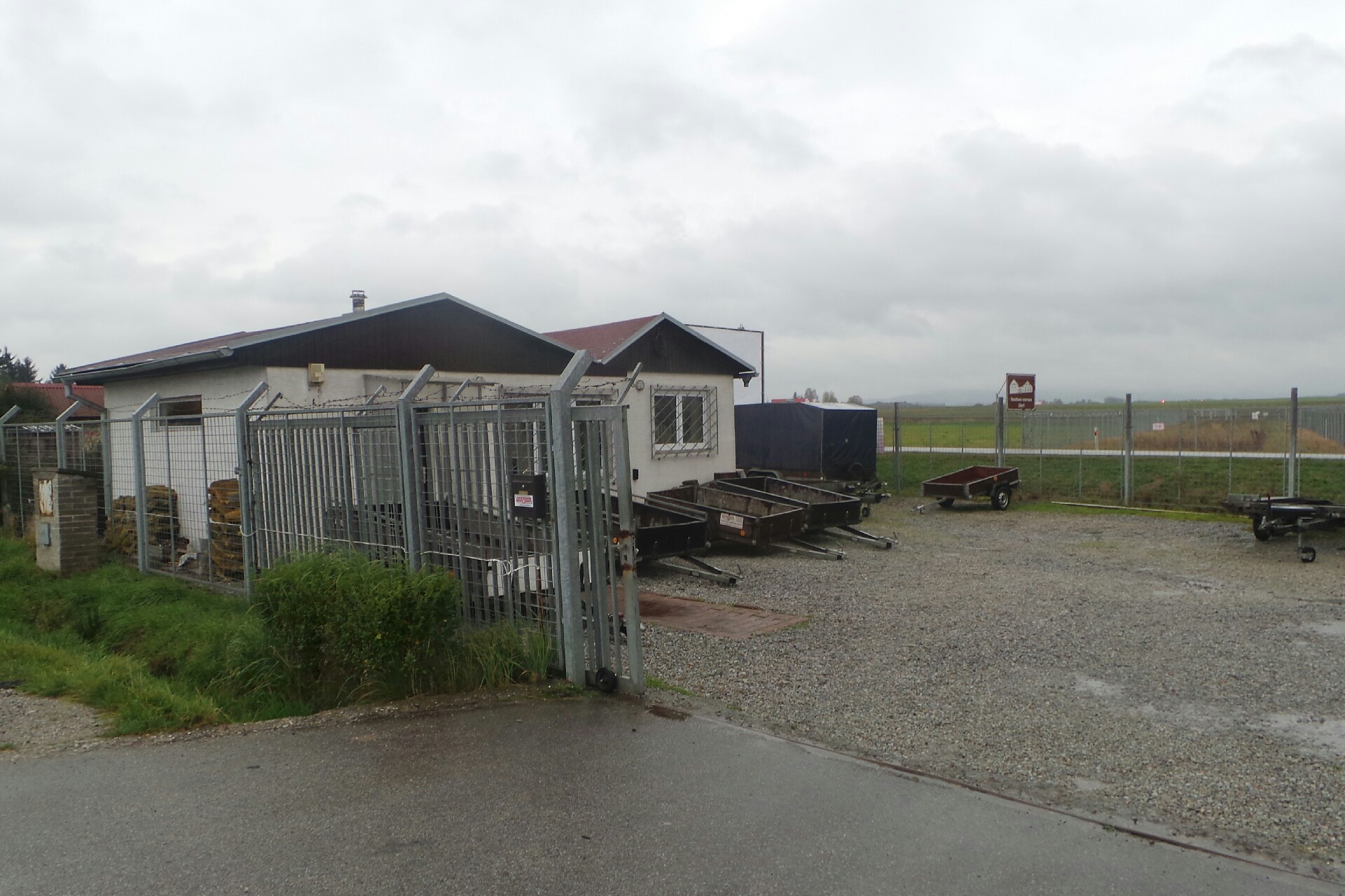 Podlešák - nákladní přívěsy