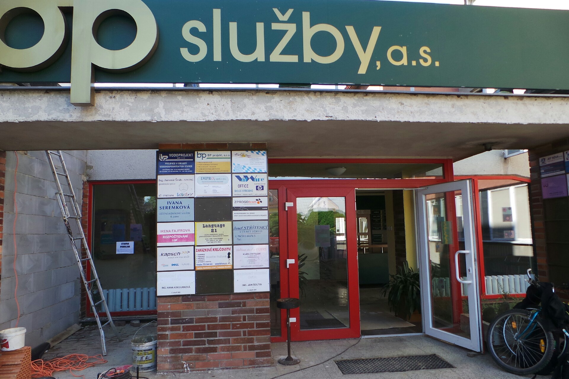 VÝTAHY STŘÍTESKÝ, spol. s r.o.