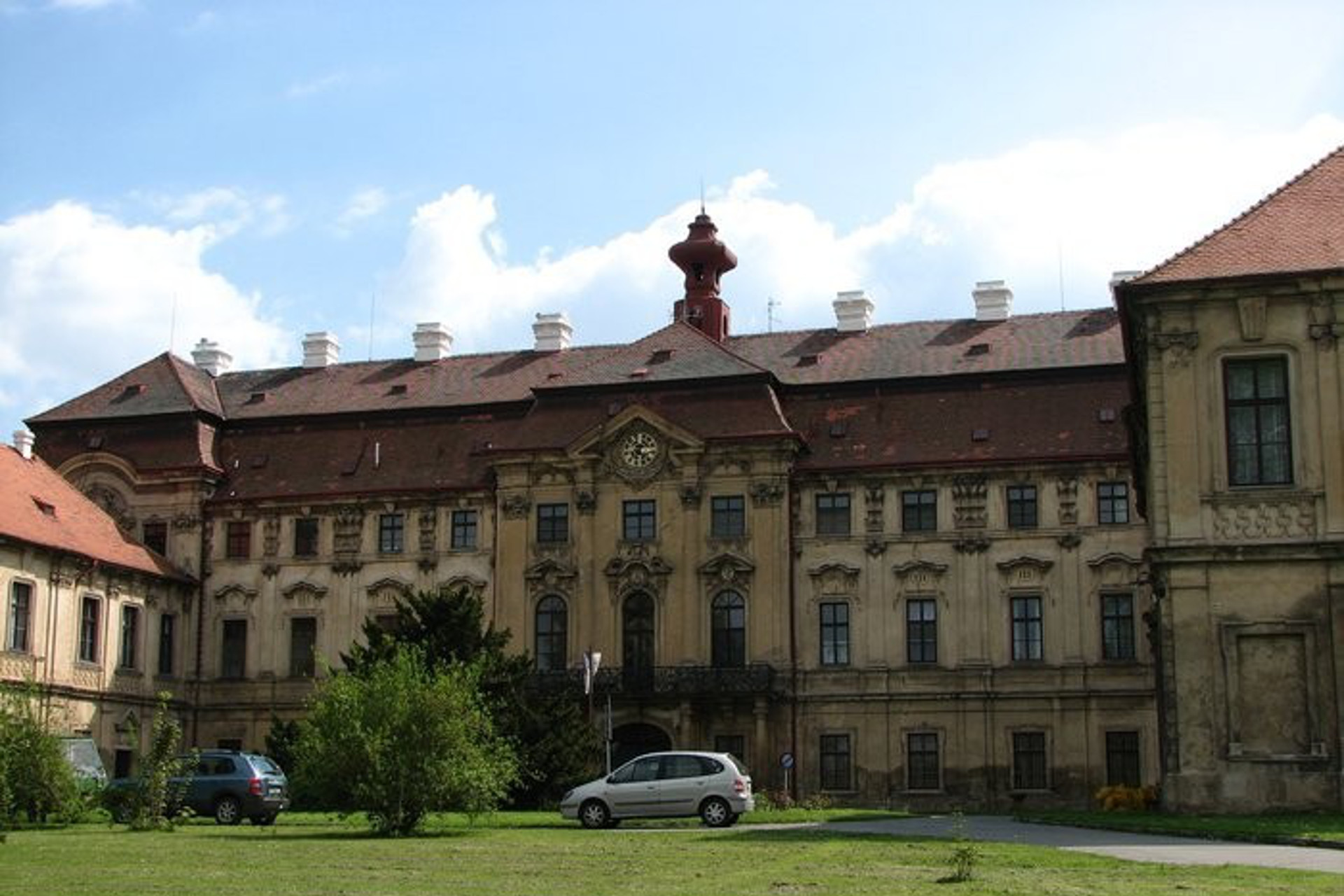 Zámek Měšice foto 2