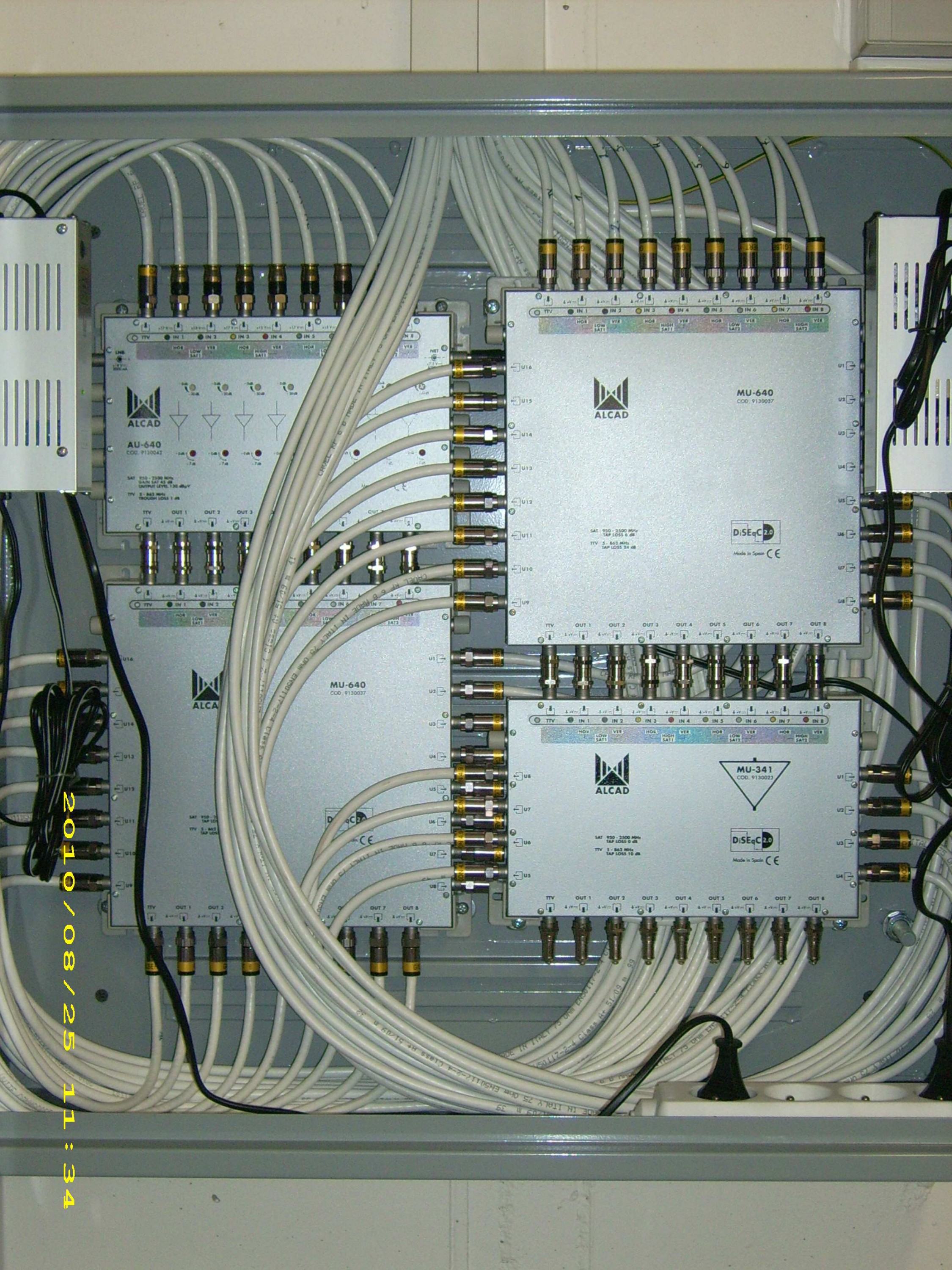 Antény a satelity - Oldřich Matouš foto 4