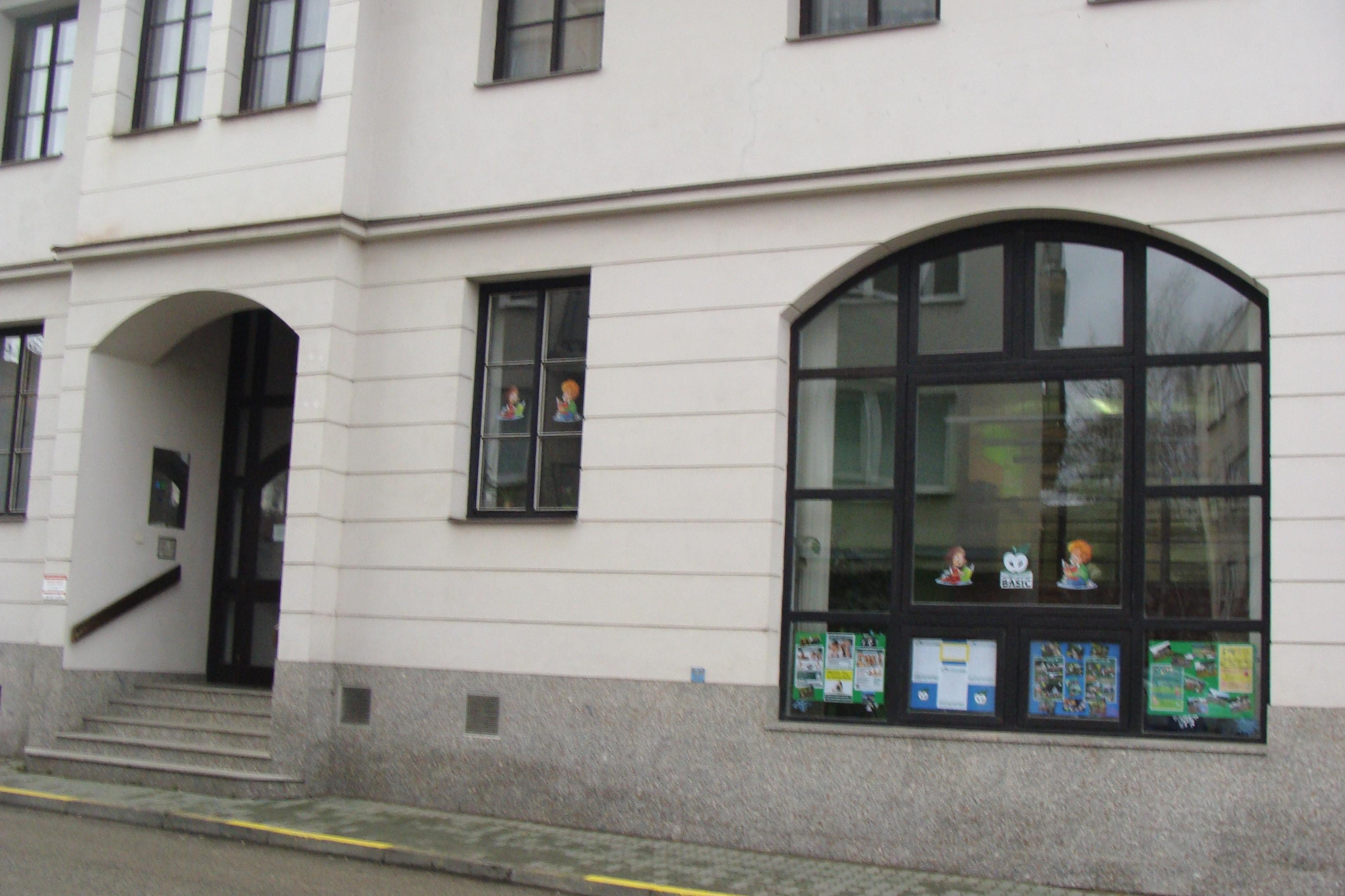 Studijní centrum BASIC