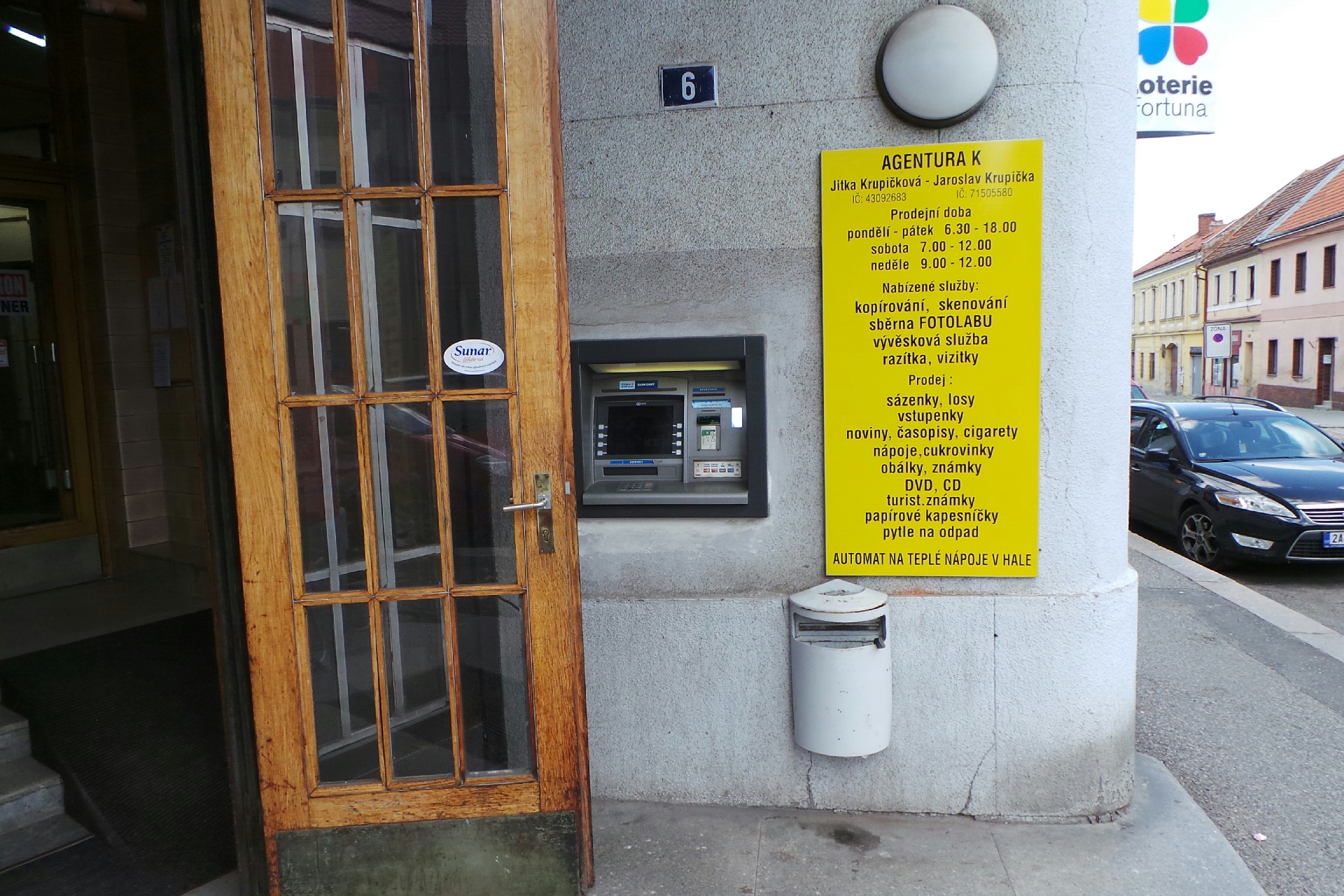 Bankomat České spořitelny