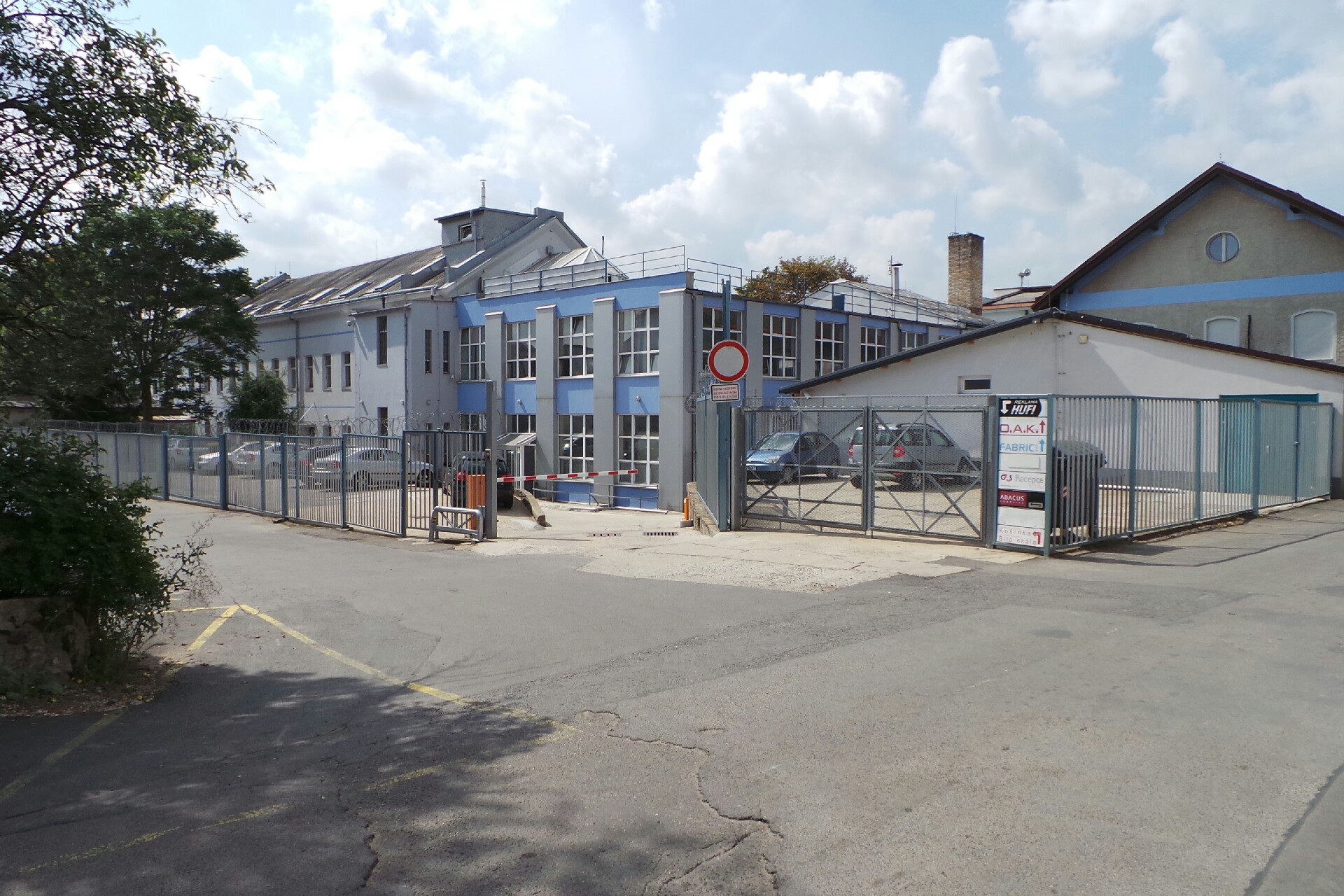 Abacus Electric, s.r.o.