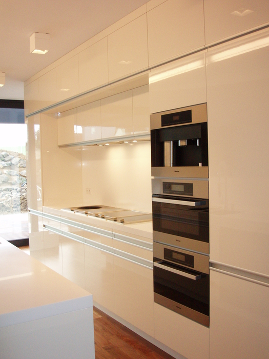 DOMA CZ s.r.o. - HANÁK kuchyně a interiéry foto 3