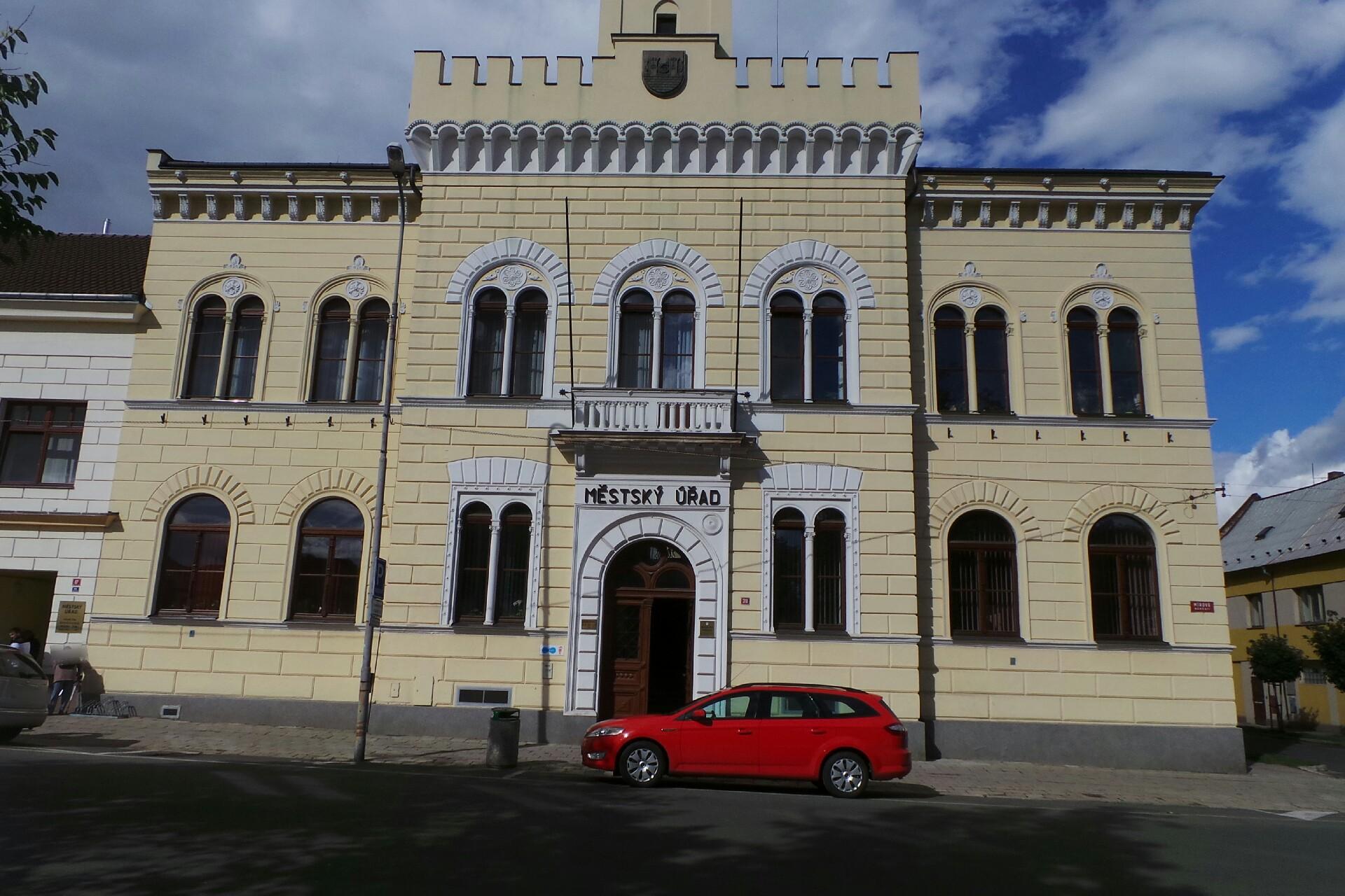 Postoloprty - městský úřad
