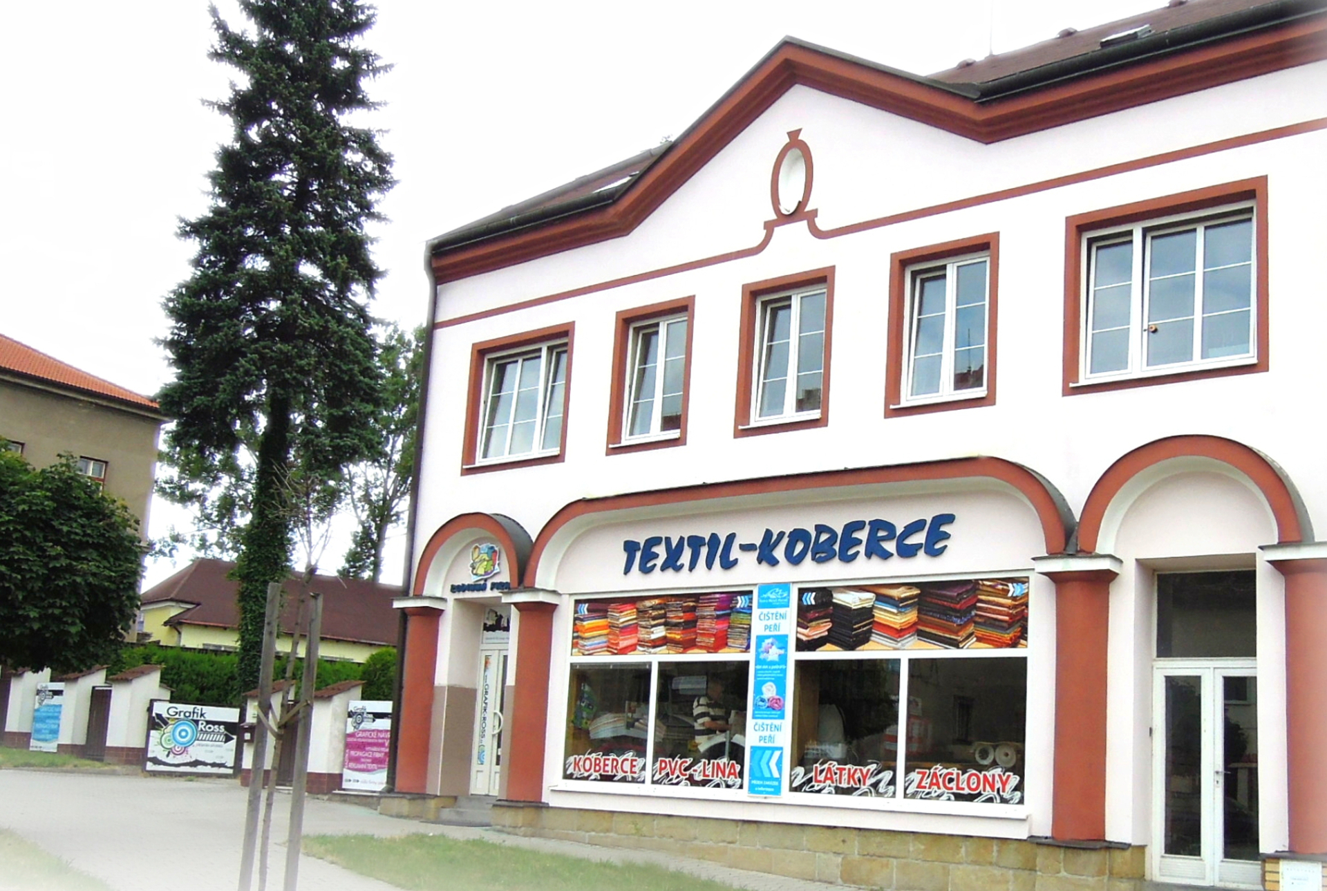 GRAFIK-ROSS DESIGN STUDIO