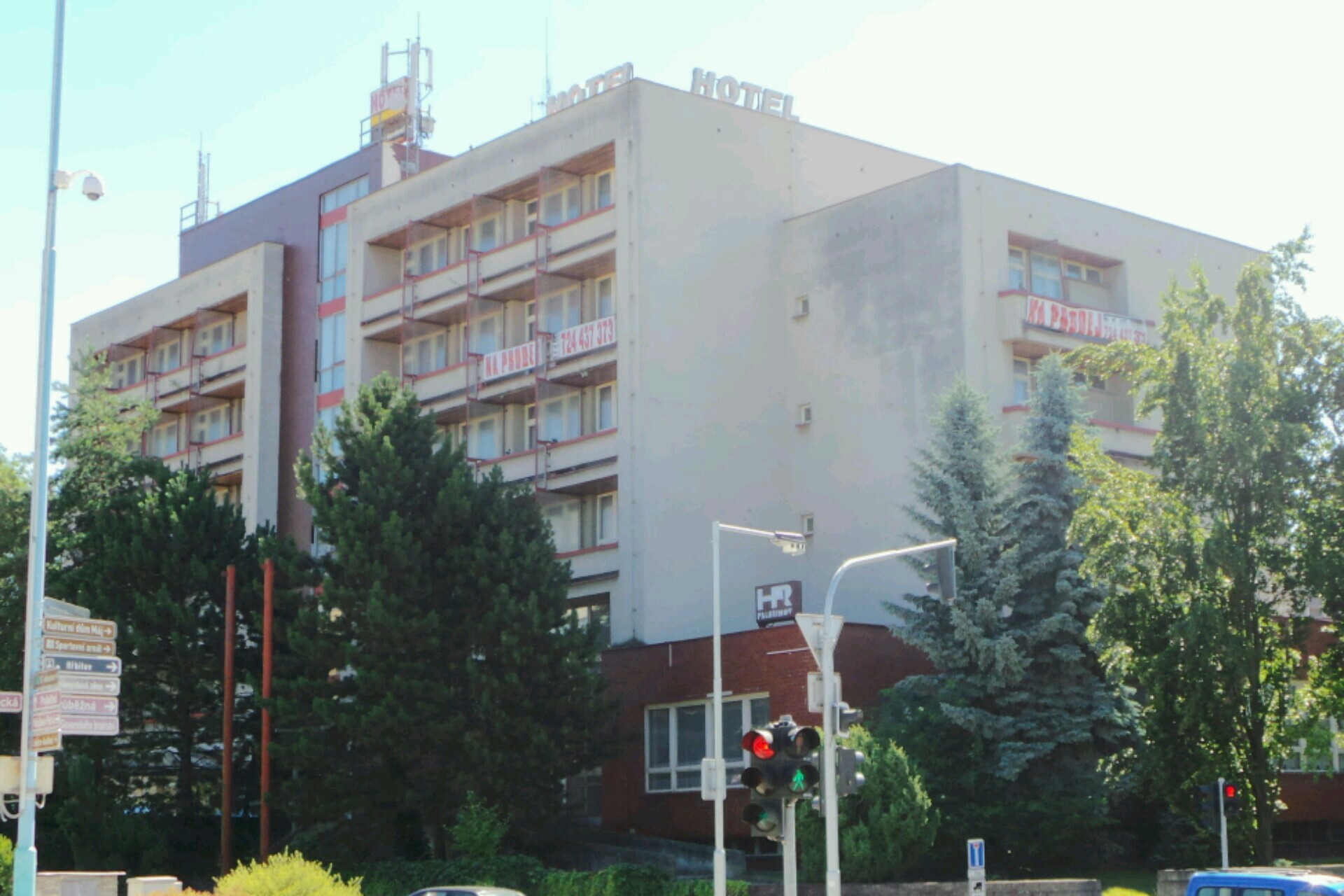 J. S. AGENCY, jazyková škola