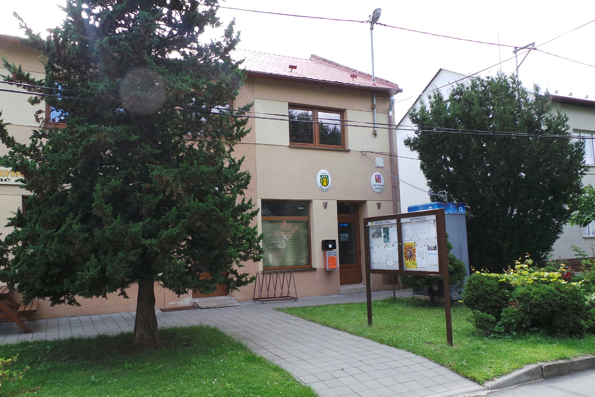 Hruška - obecní úřad