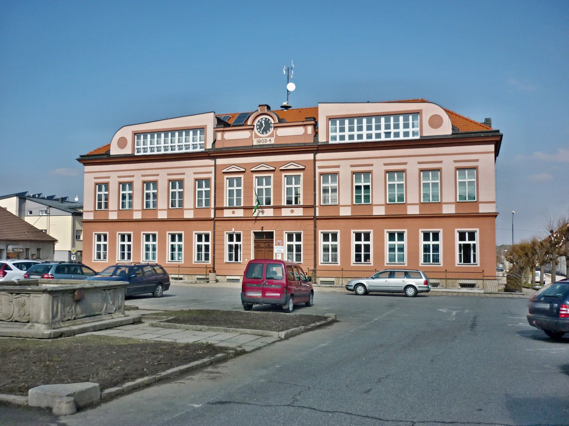 Základní škola Sira Nicholase Wintona Kunžak