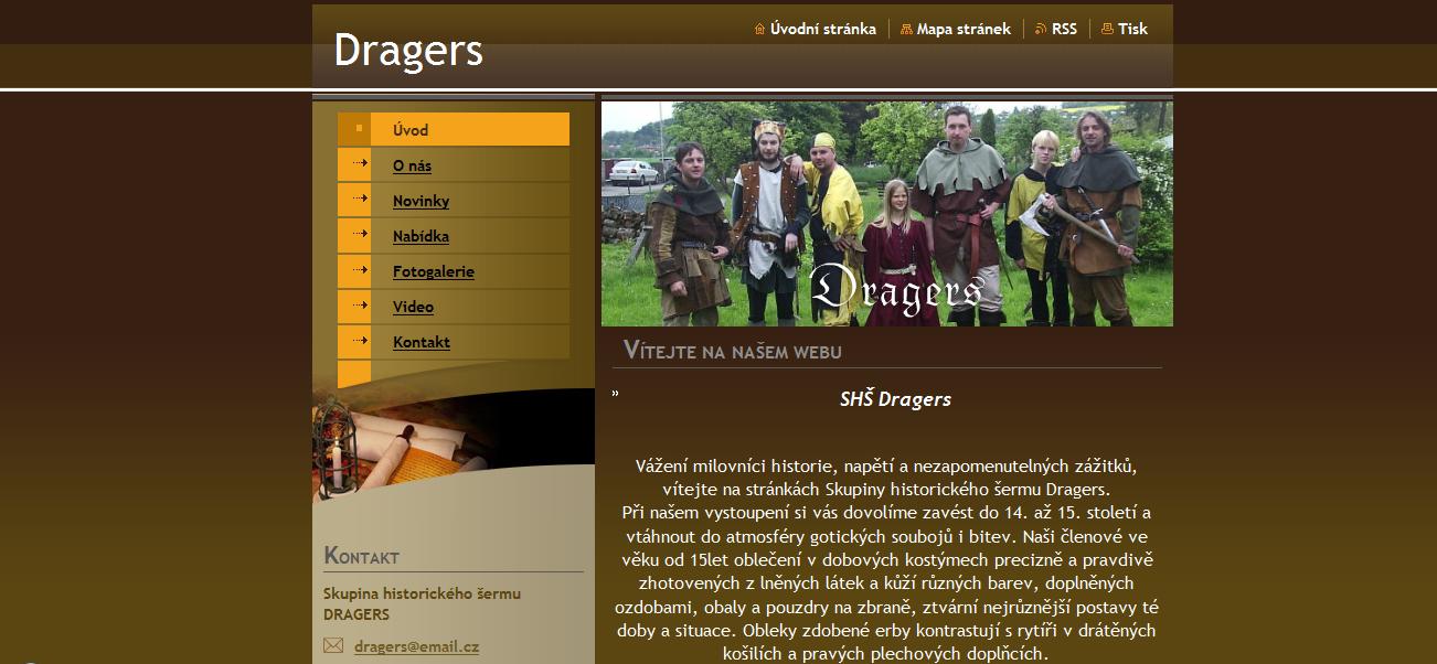 Skupina historického šermu Dragers foto 2