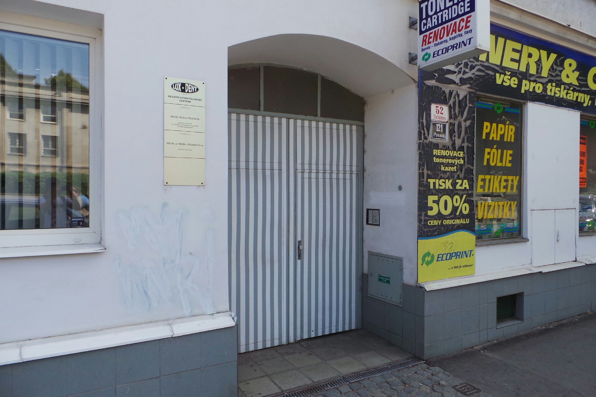 LUX - DENT, spol. s r.o.