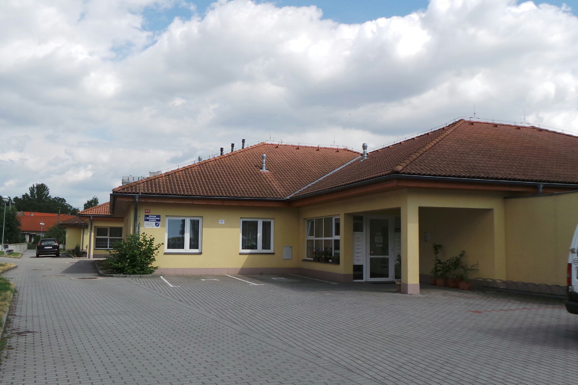 Mgr. Zuzana Luňáková