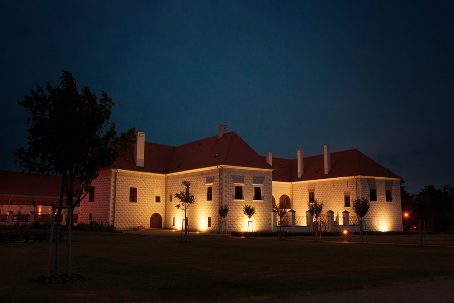 Hotel Zámek Valeč