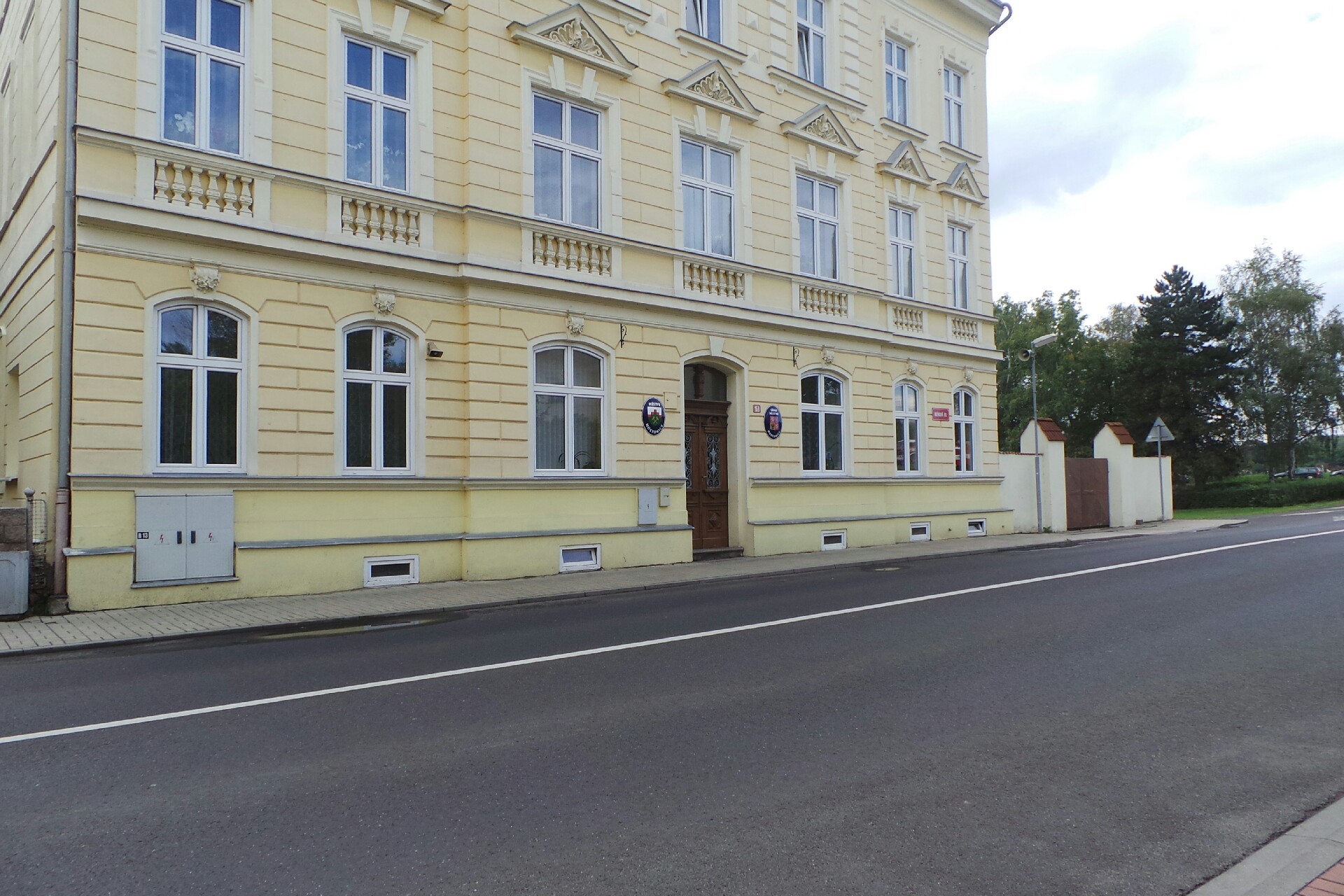 Hostomice - úřad městyse