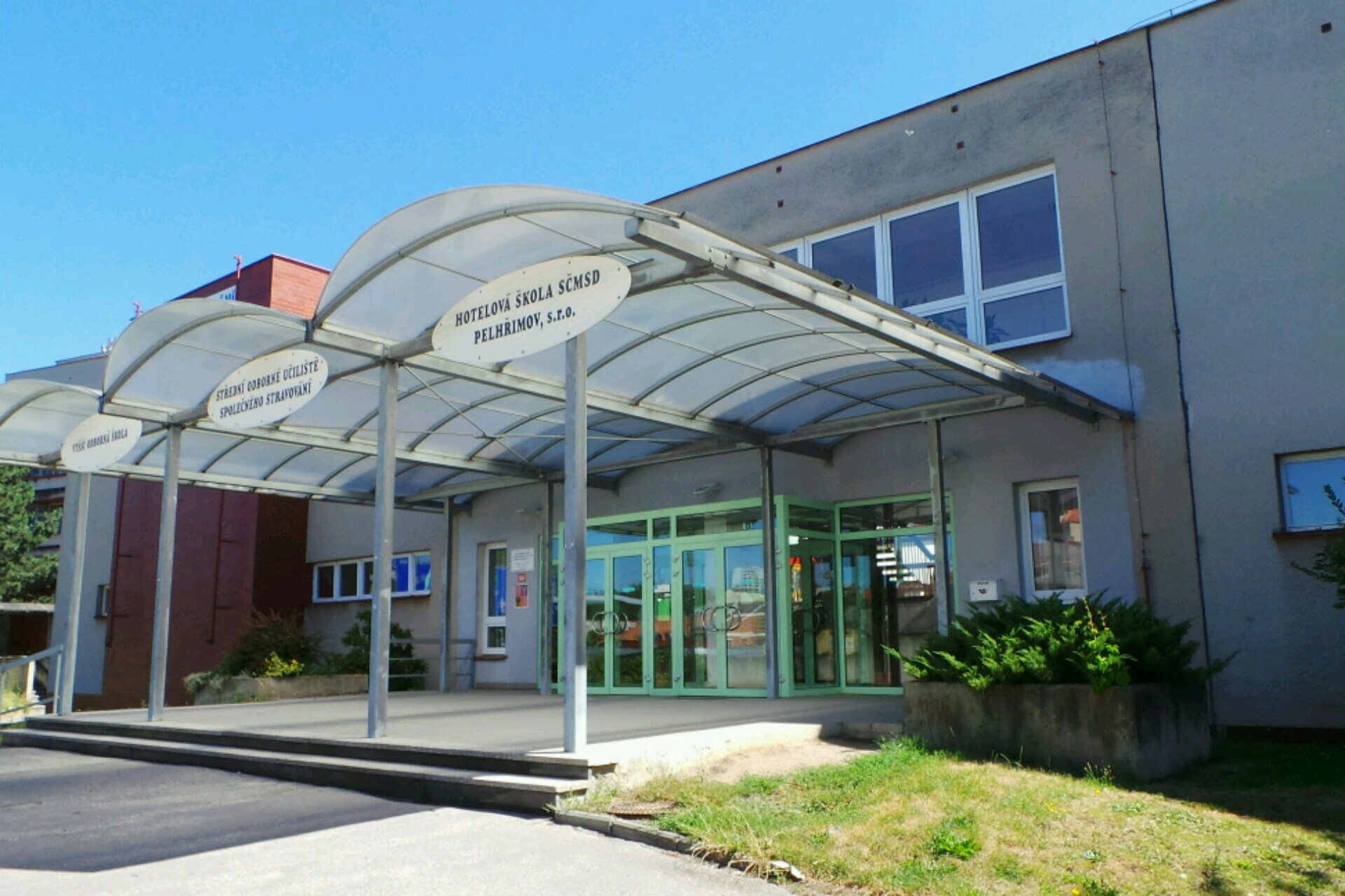Vyšší odborná škola a Střední škola hotelová SČMSD Pelhřimov - domov mládeže