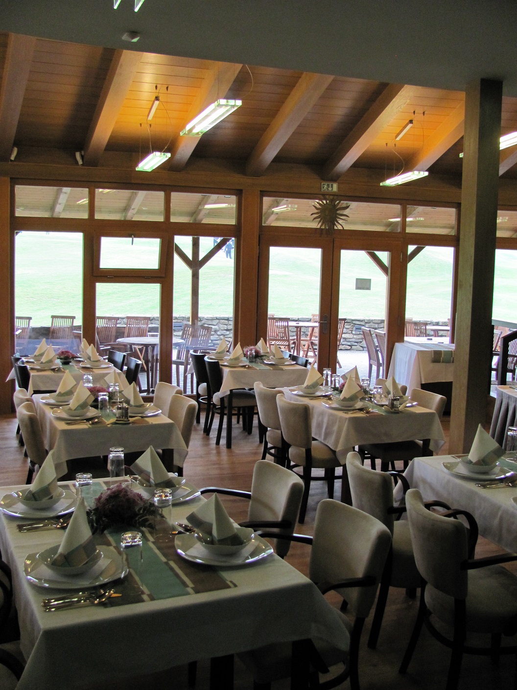 Restaurace Golf Resort foto 4