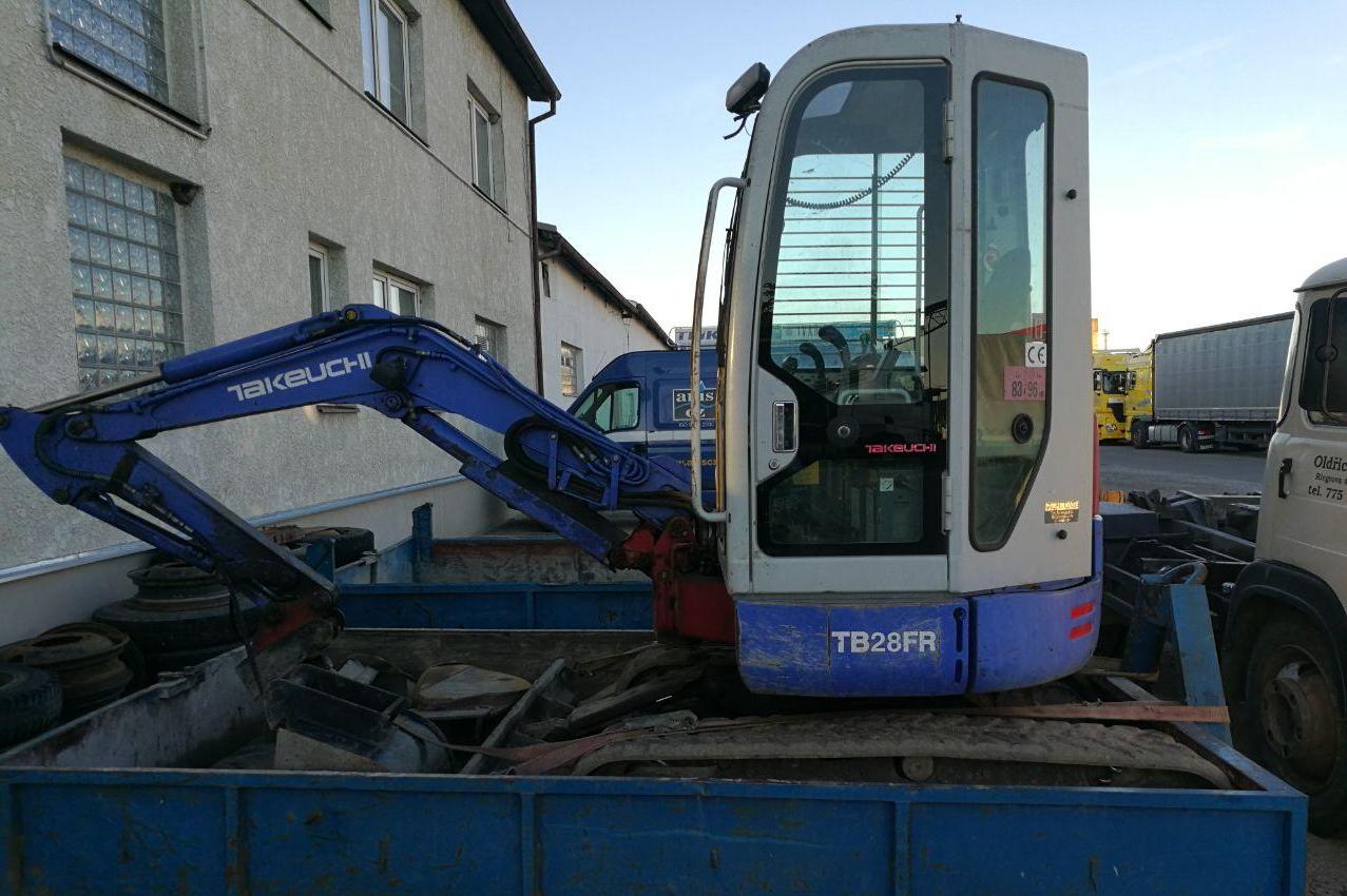 Oldřich Jareš - zemní a výkopové práce