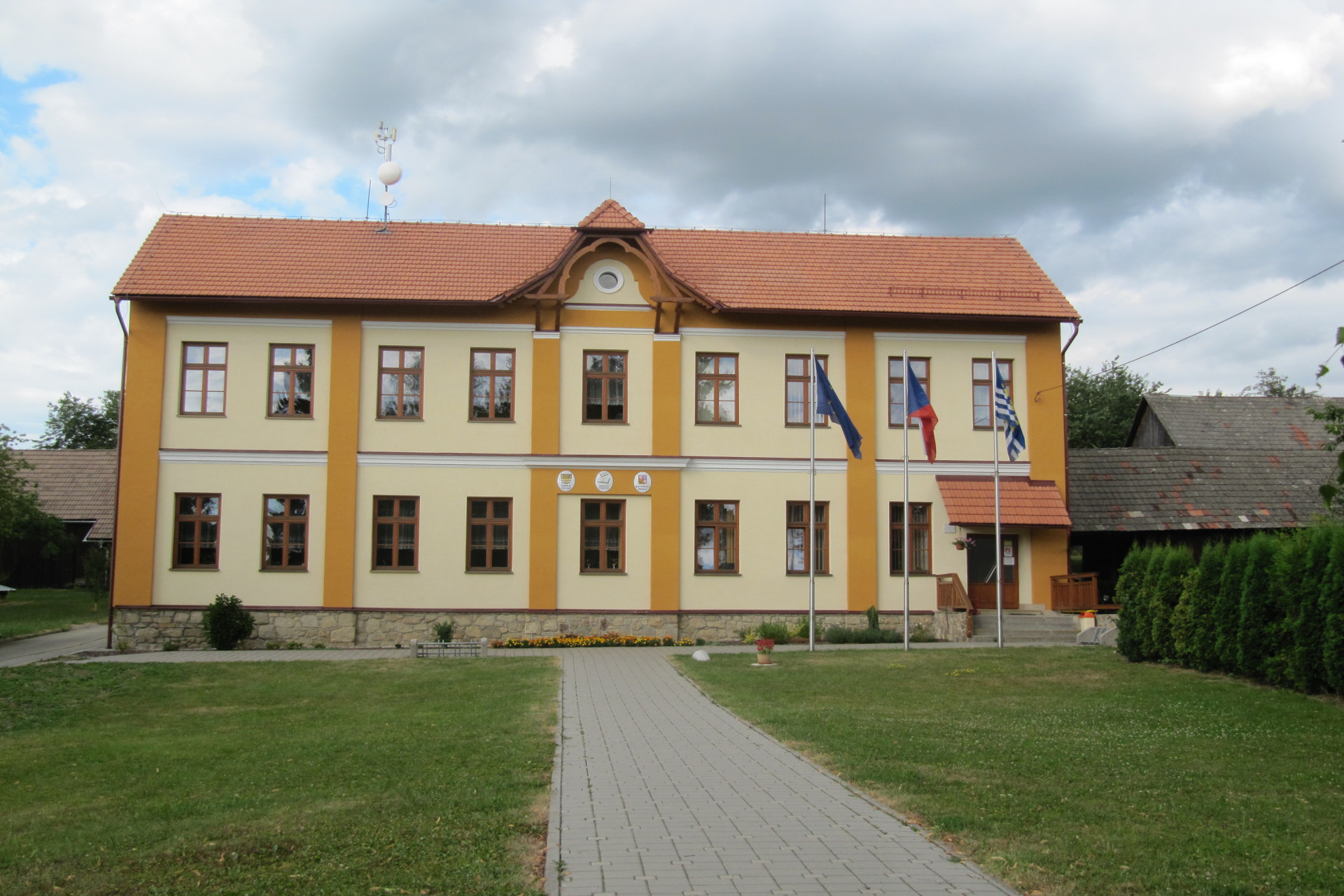 Poteč - obecní úřad