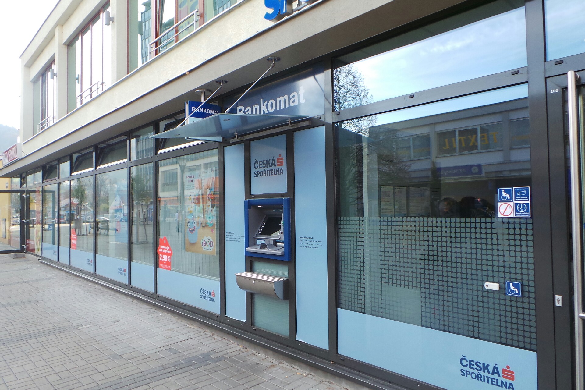 Bankomat České spořitelny foto 1