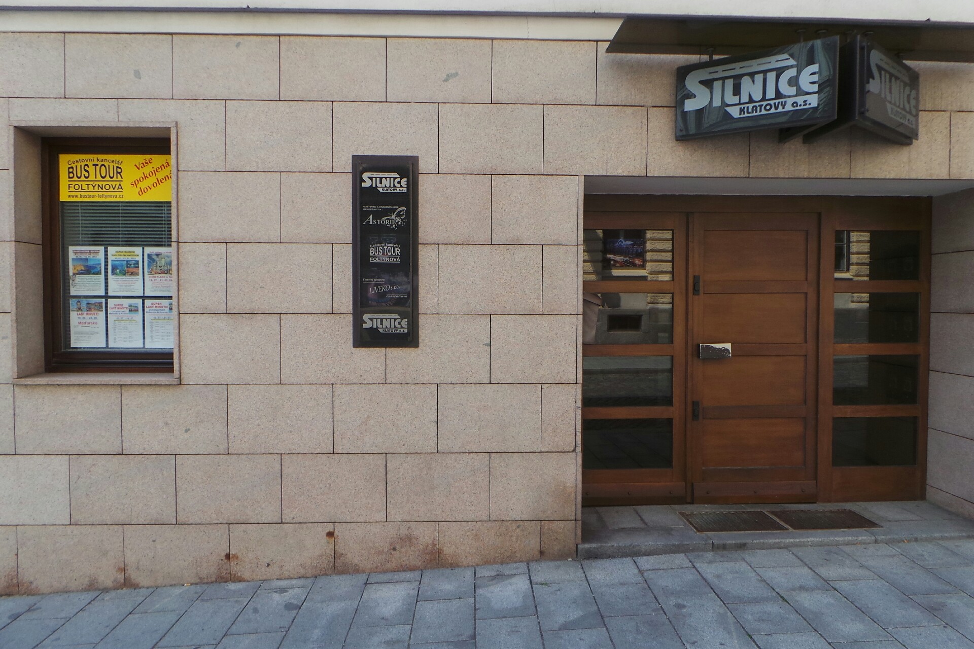 Bus Tour - Foltýnová s.r.o.