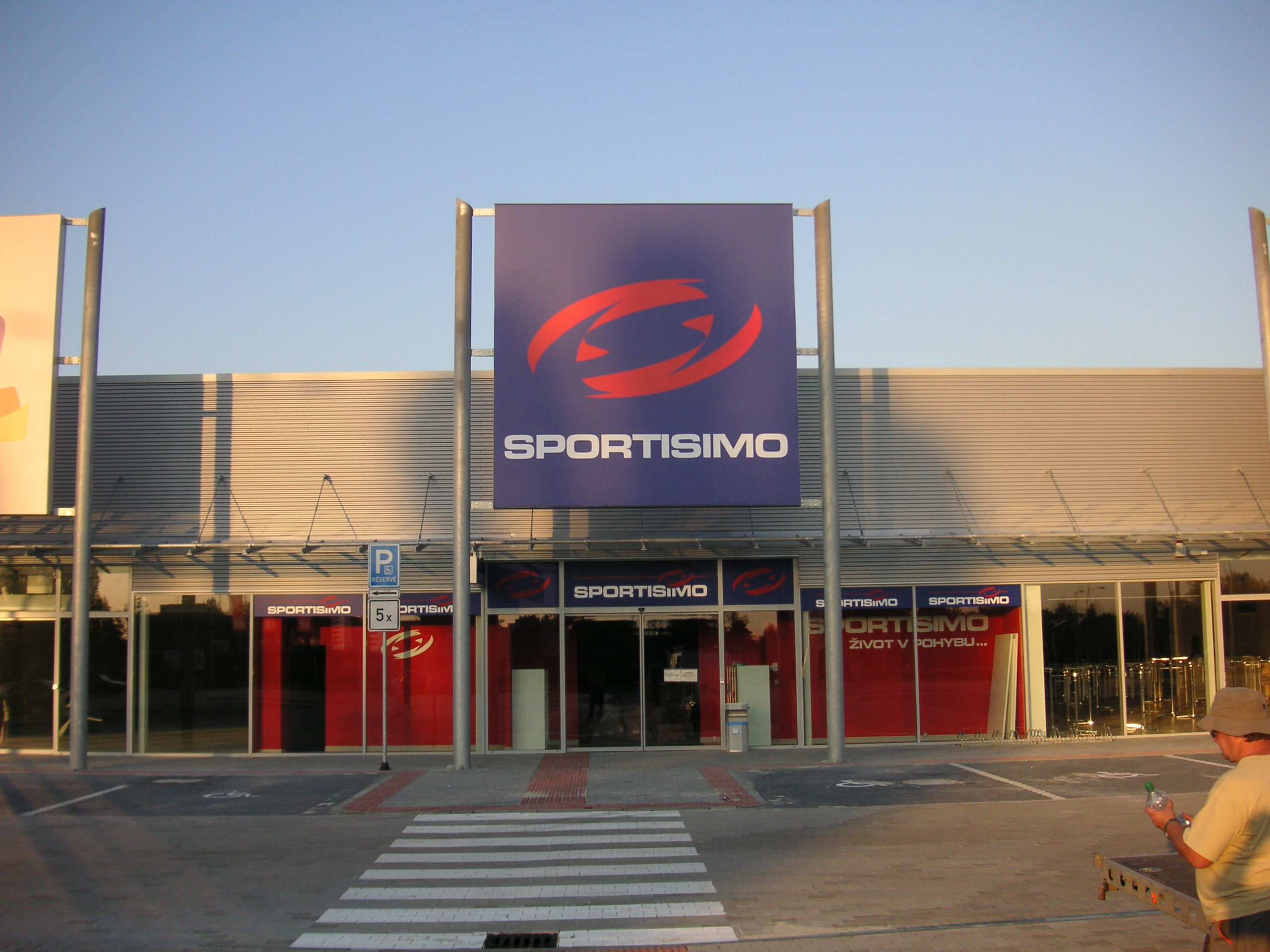 MOOS s.r.o. Světelné reklamy foto 3