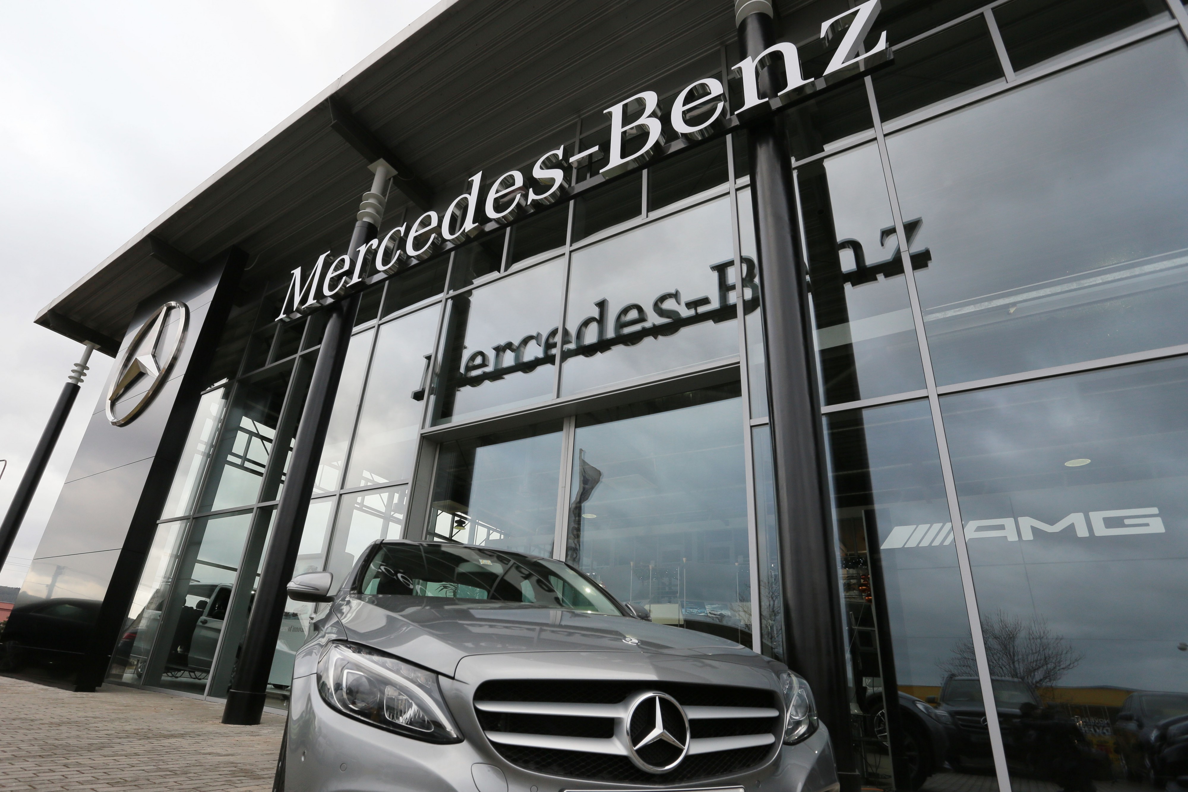 Mercedes-Benz | S. & W. Automobily foto 5