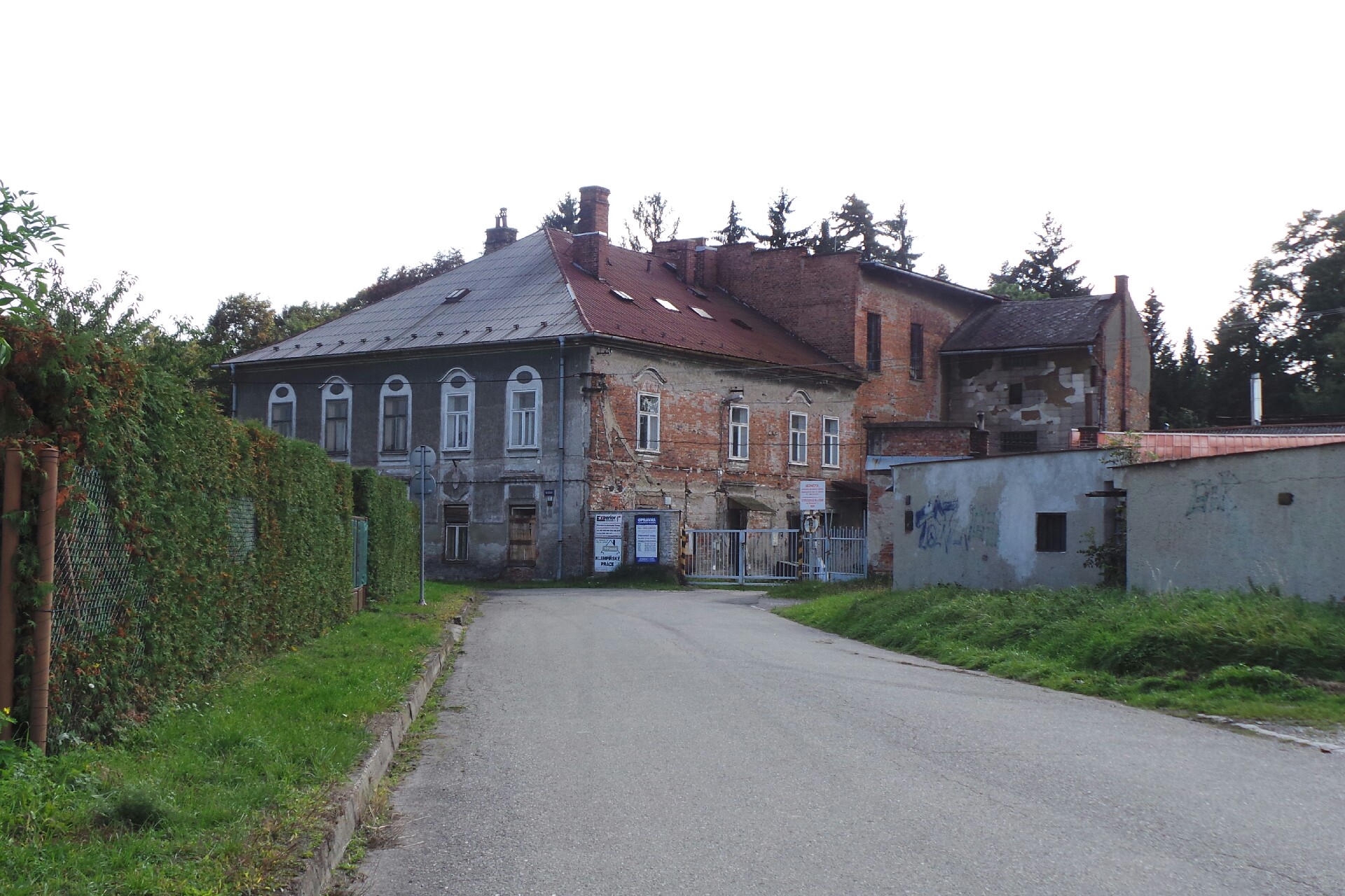 Experior, s.r.o. - Stavební a obchodní firma