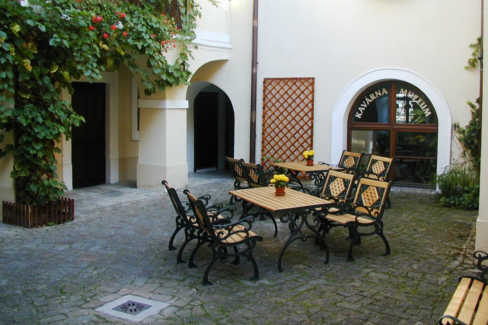 Regionální muzeum Mělník - kavárna