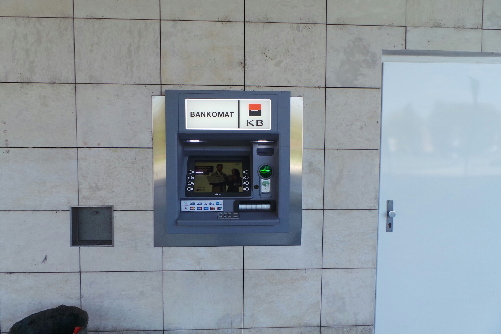 Bankomat Komerční banky foto 1