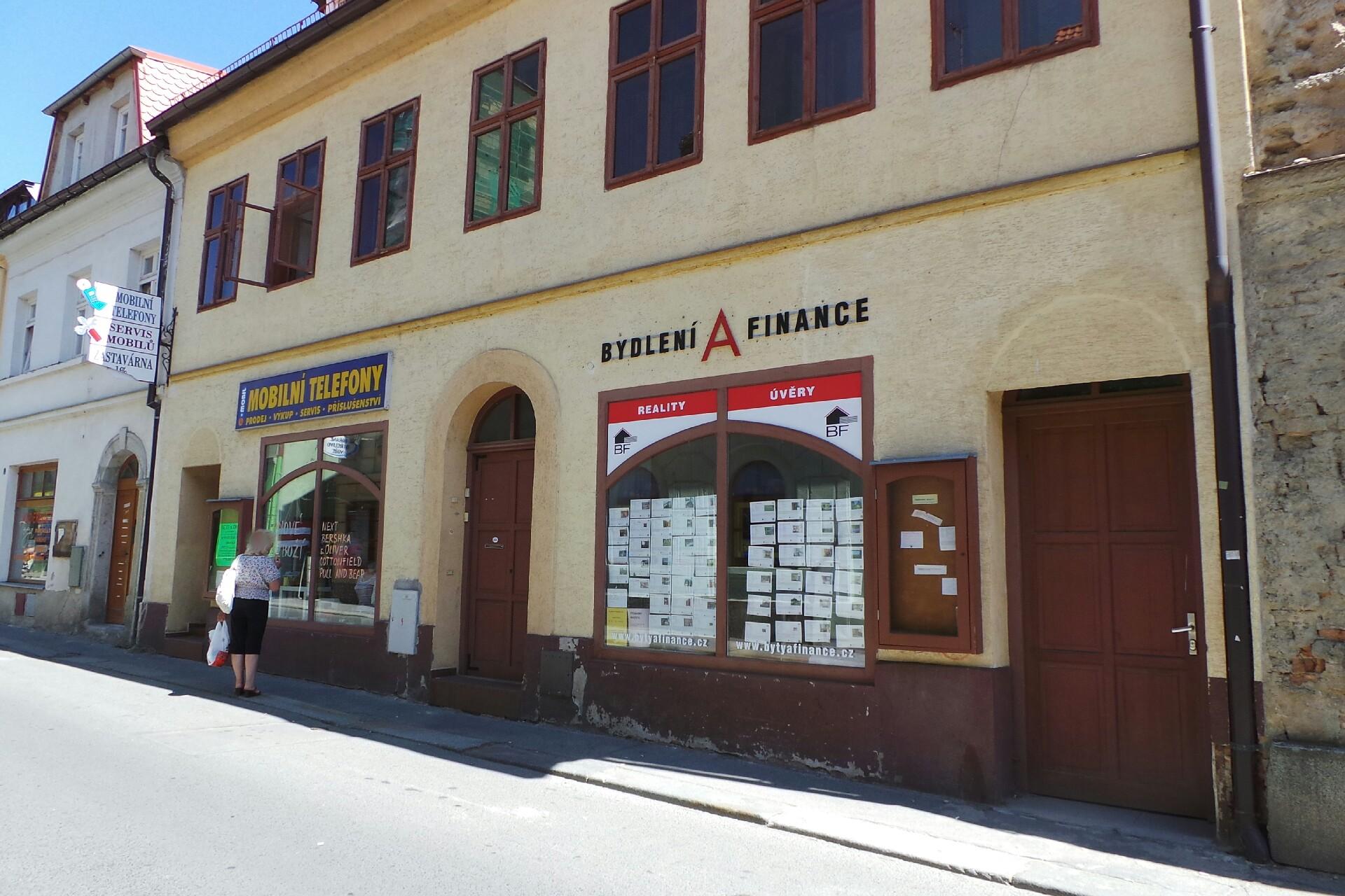 BYDLENÍ A FINANCE, s.r.o.