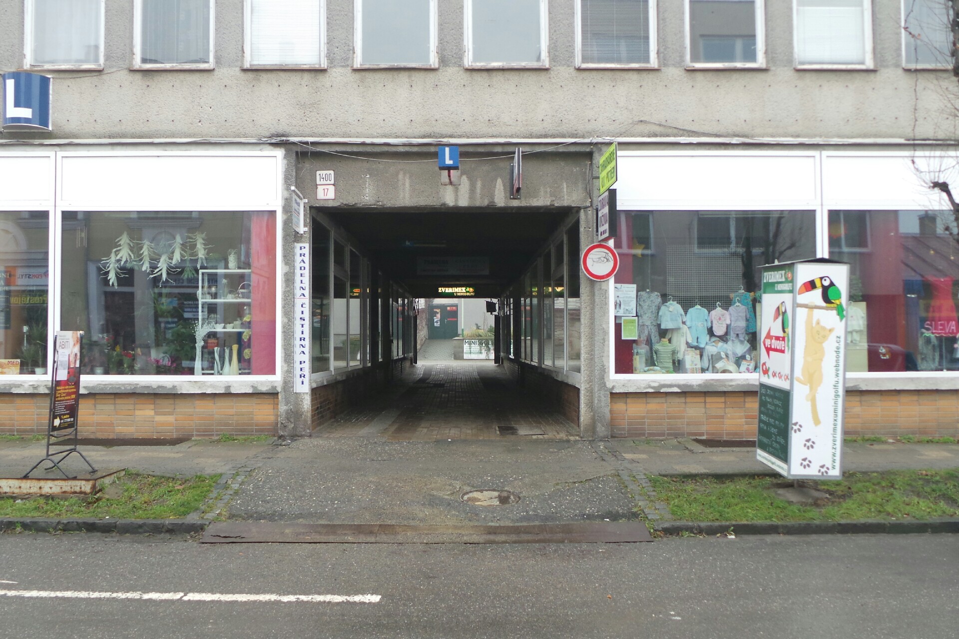 Zverimex U Minigolfu