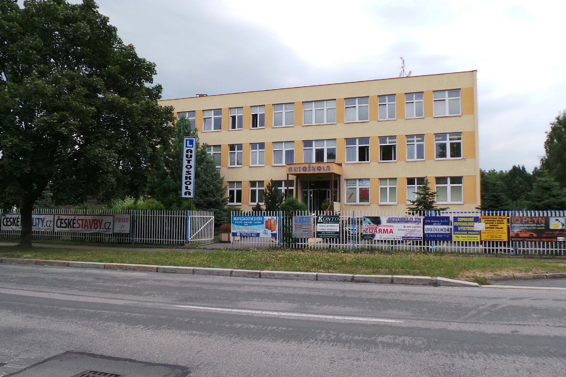 Mgr. Tomáš Ondruch, advokát