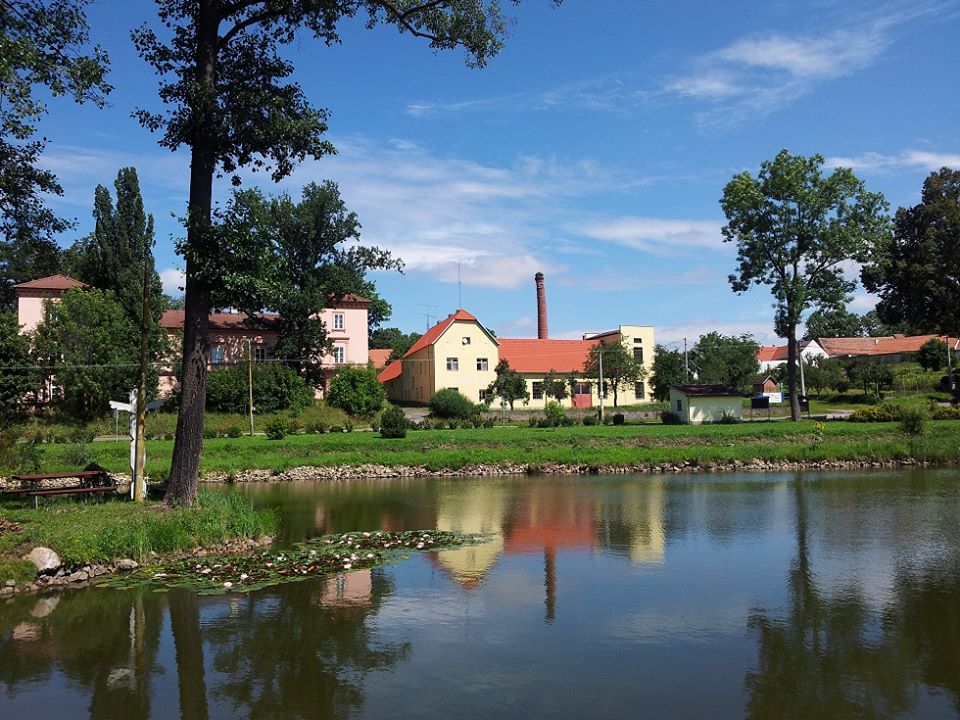 Lihovar Lžín foto 2
