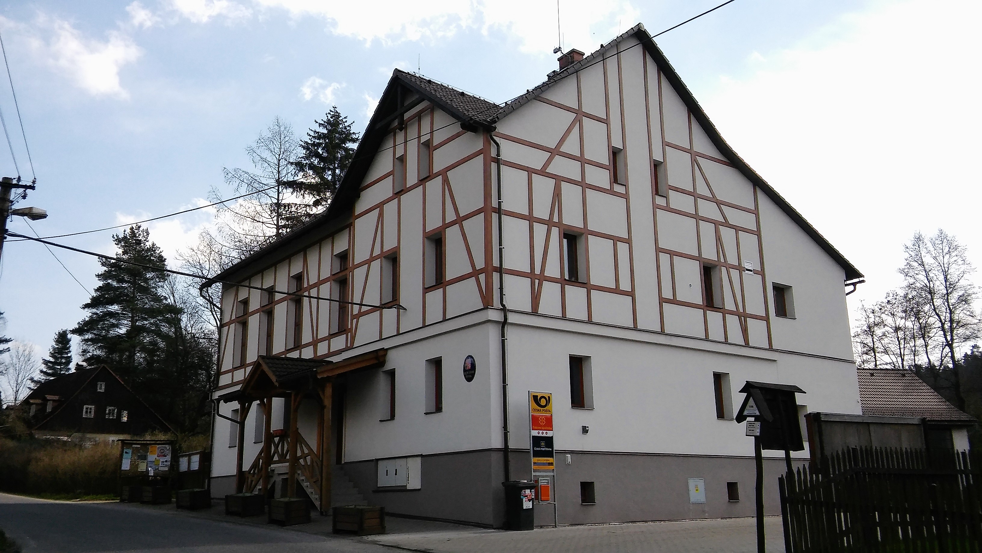 Prysk - obecní úřad