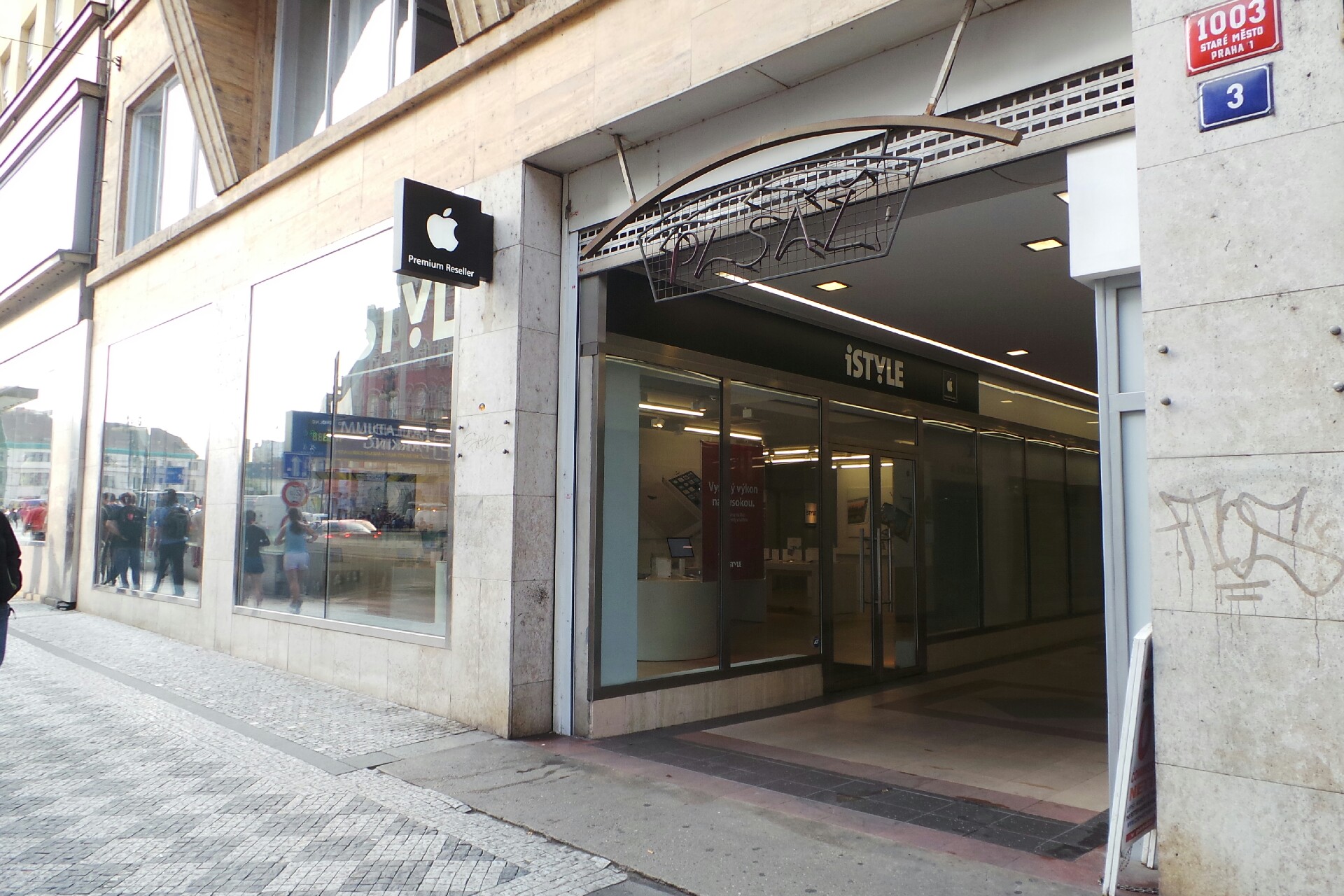 JUDr. Tadeáš Petr, advokát